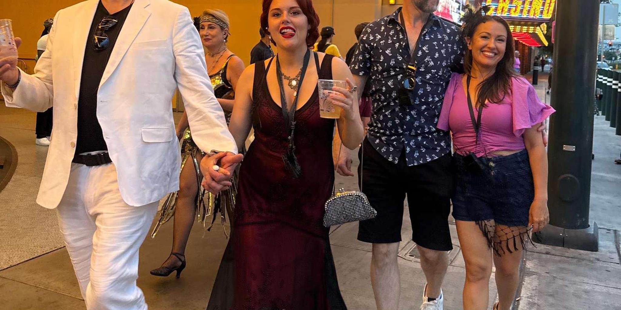 Las Vegas Downtown Walking Tour - Image 1