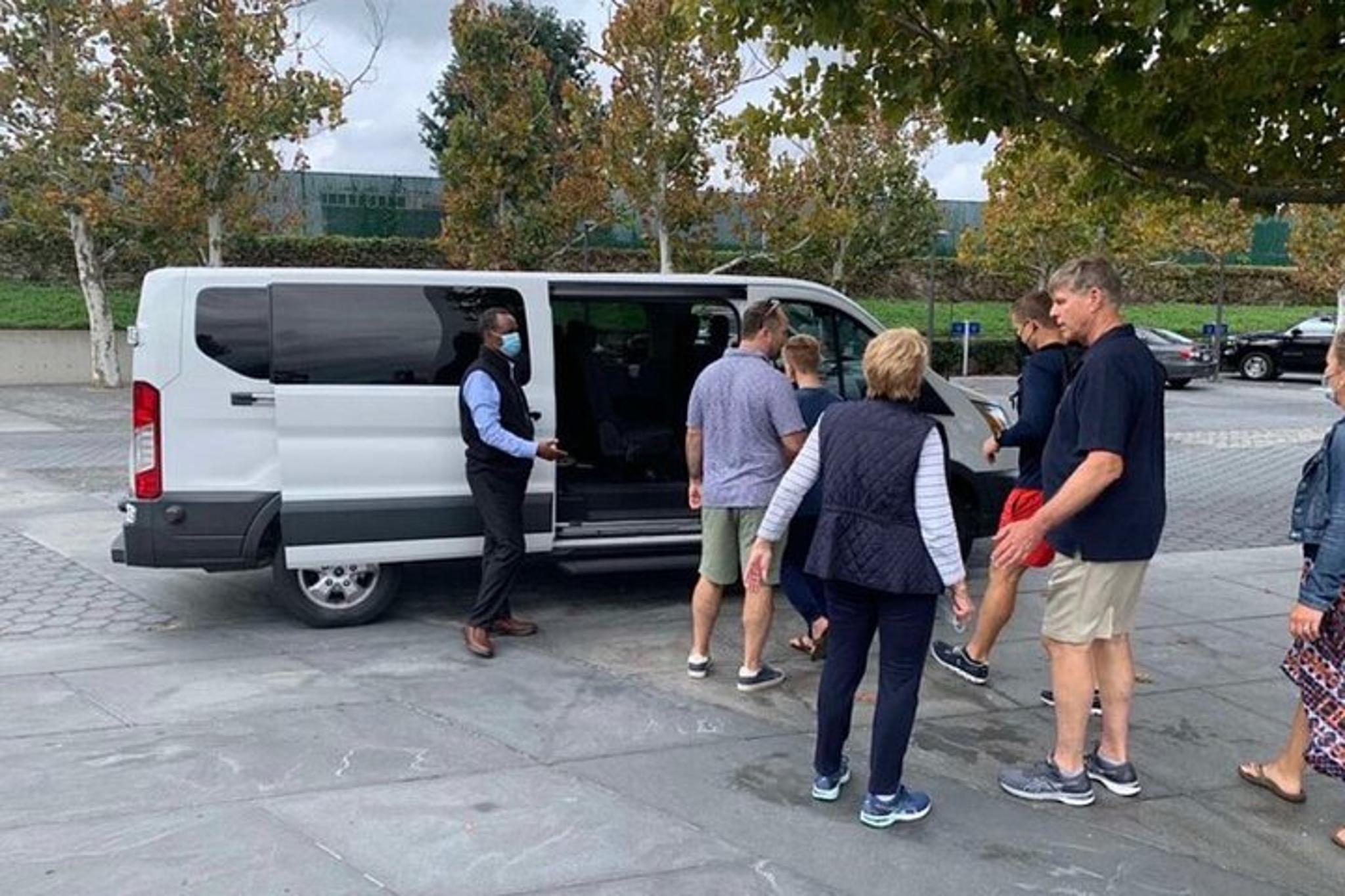 Washington D.C. Airport Transfer Round Trip - Image 2
