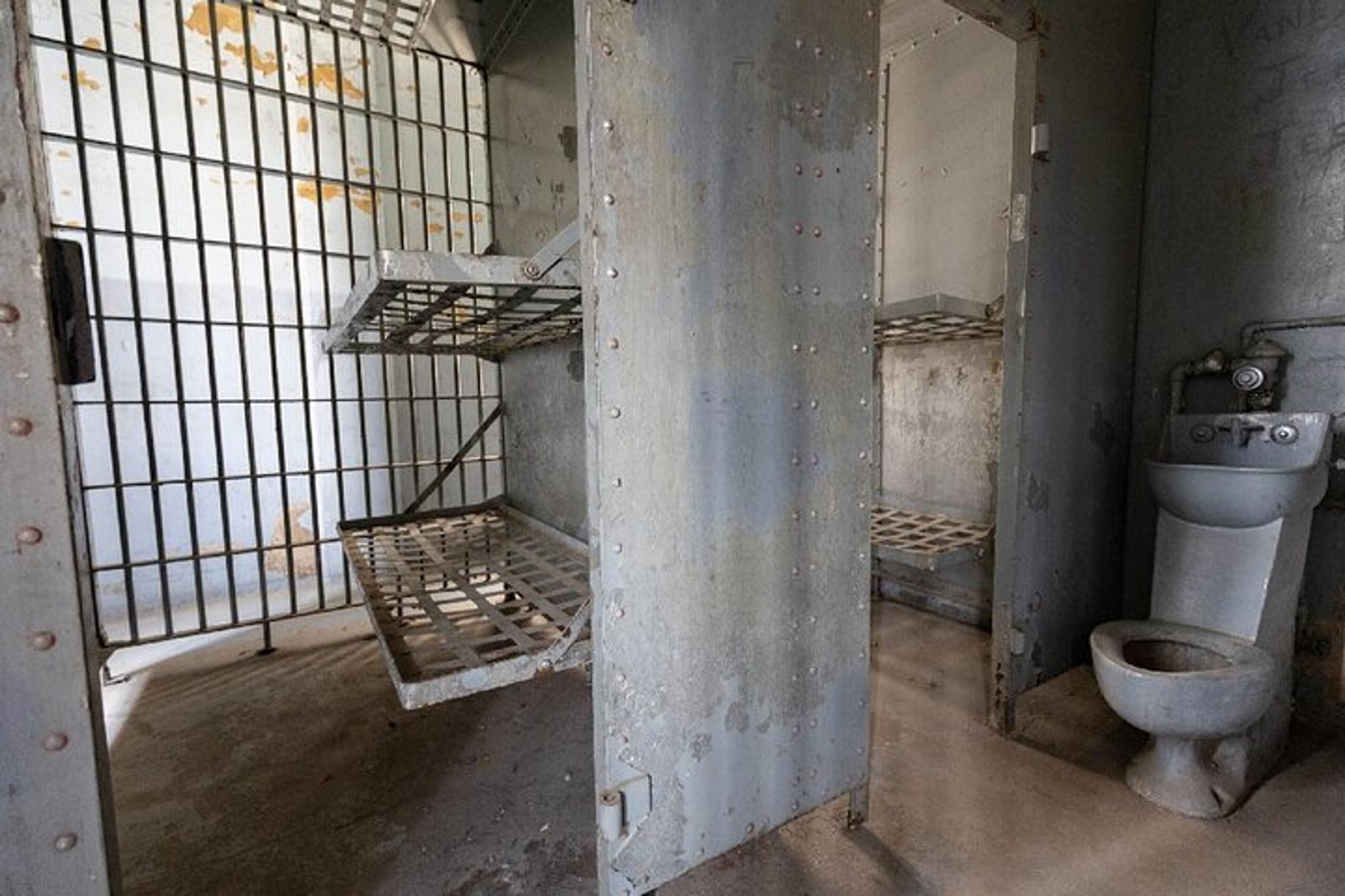 Phoenix Haunted Jail Ghost Tour