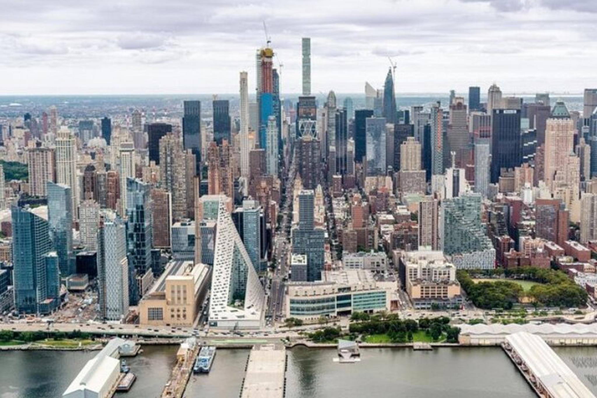 New York Helicopter Tour - Image 4