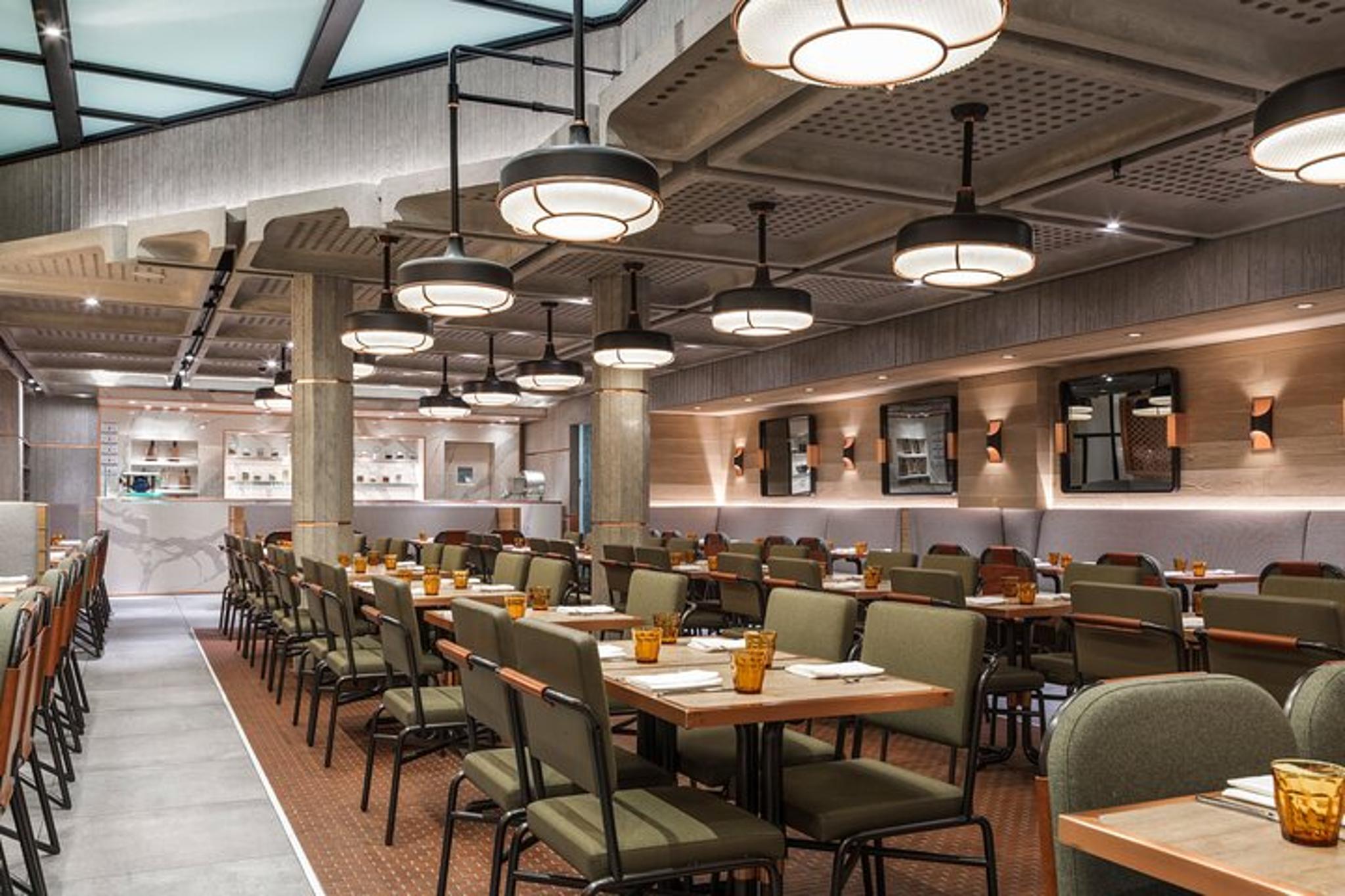 Las Vegas Night Flight and Dinner Experience - Image 1