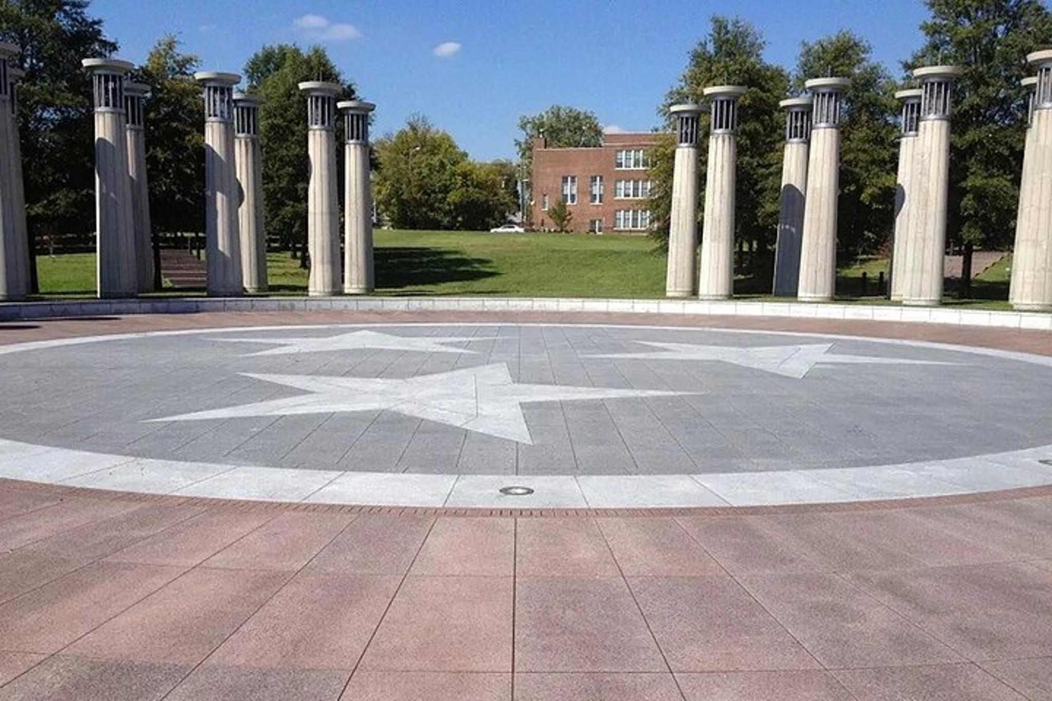 Nashville Bicentennial Capitol Mall State Park Audio Tour - Image 1