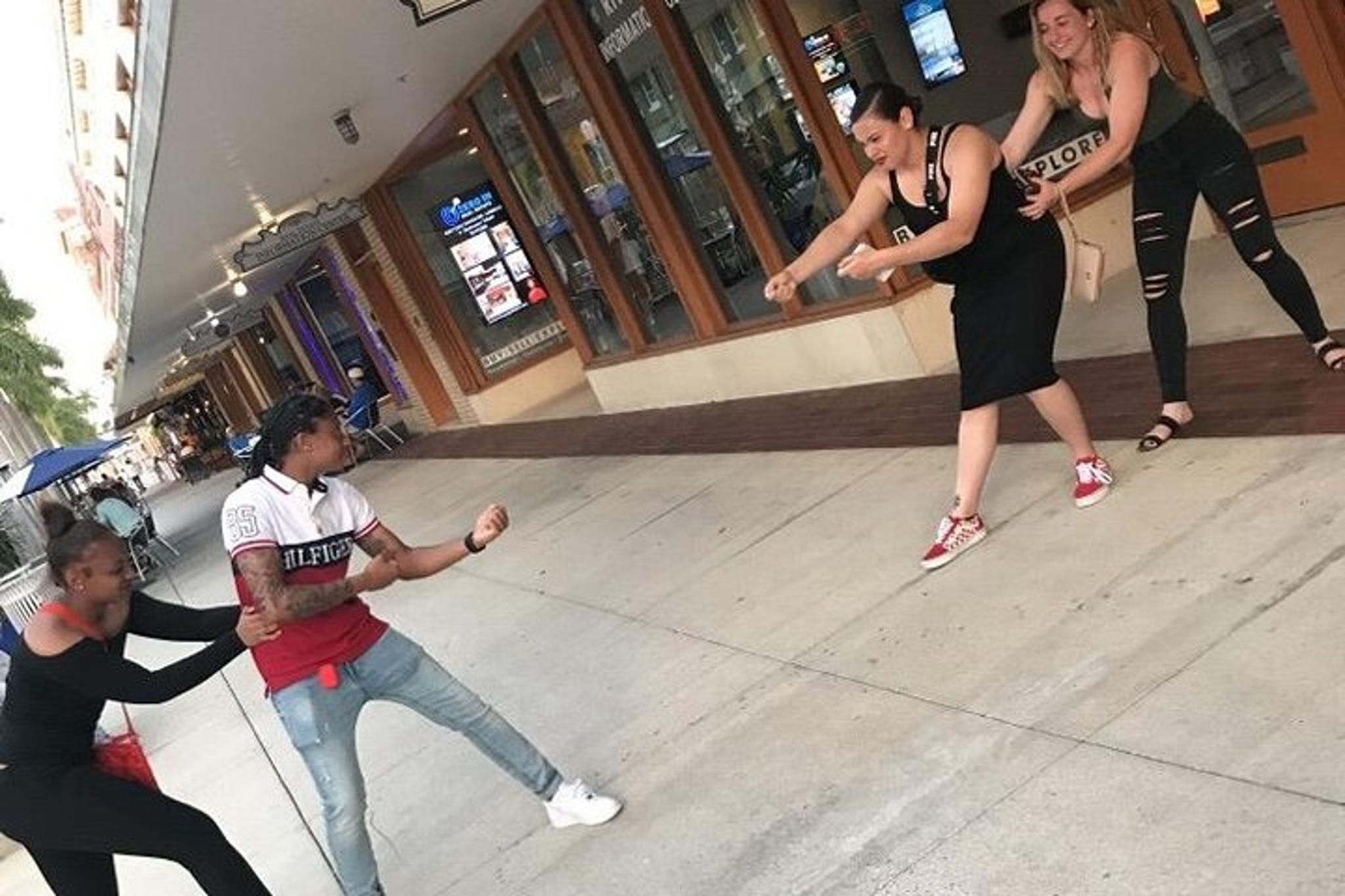 Las Vegas Scavenger Hunt Challenge - Image 1