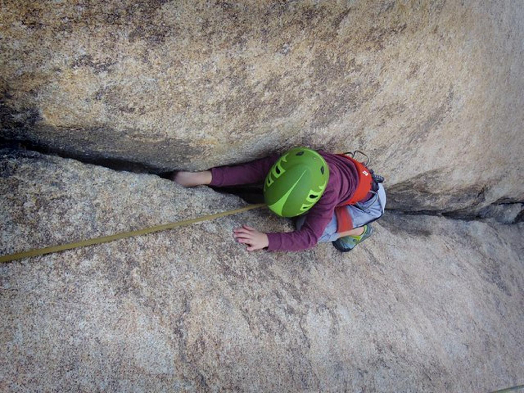 Joshua Tree Rock Climbing Adventure - Image 6