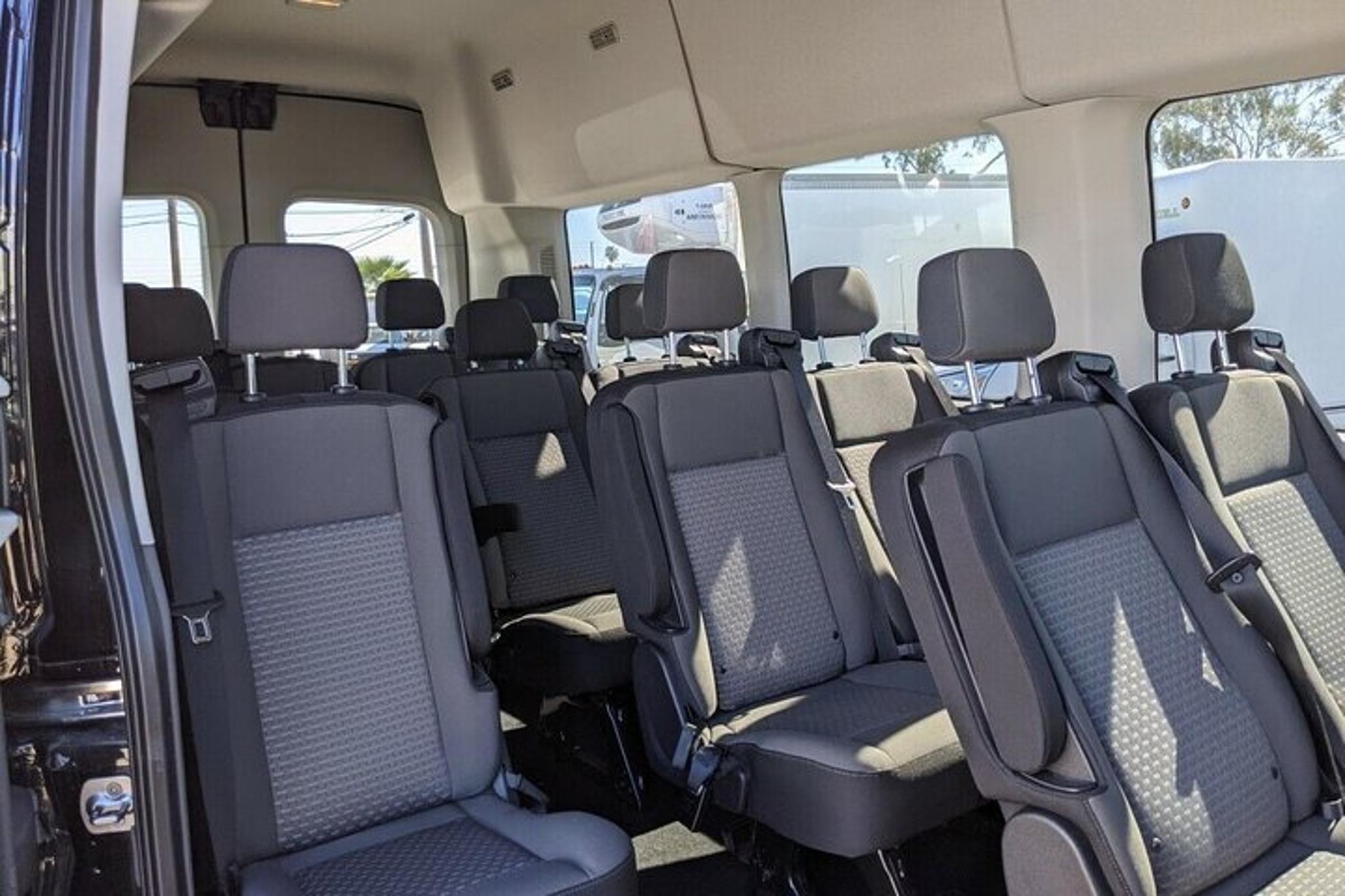 New York City Airport Sprinter Transfer - Image 3