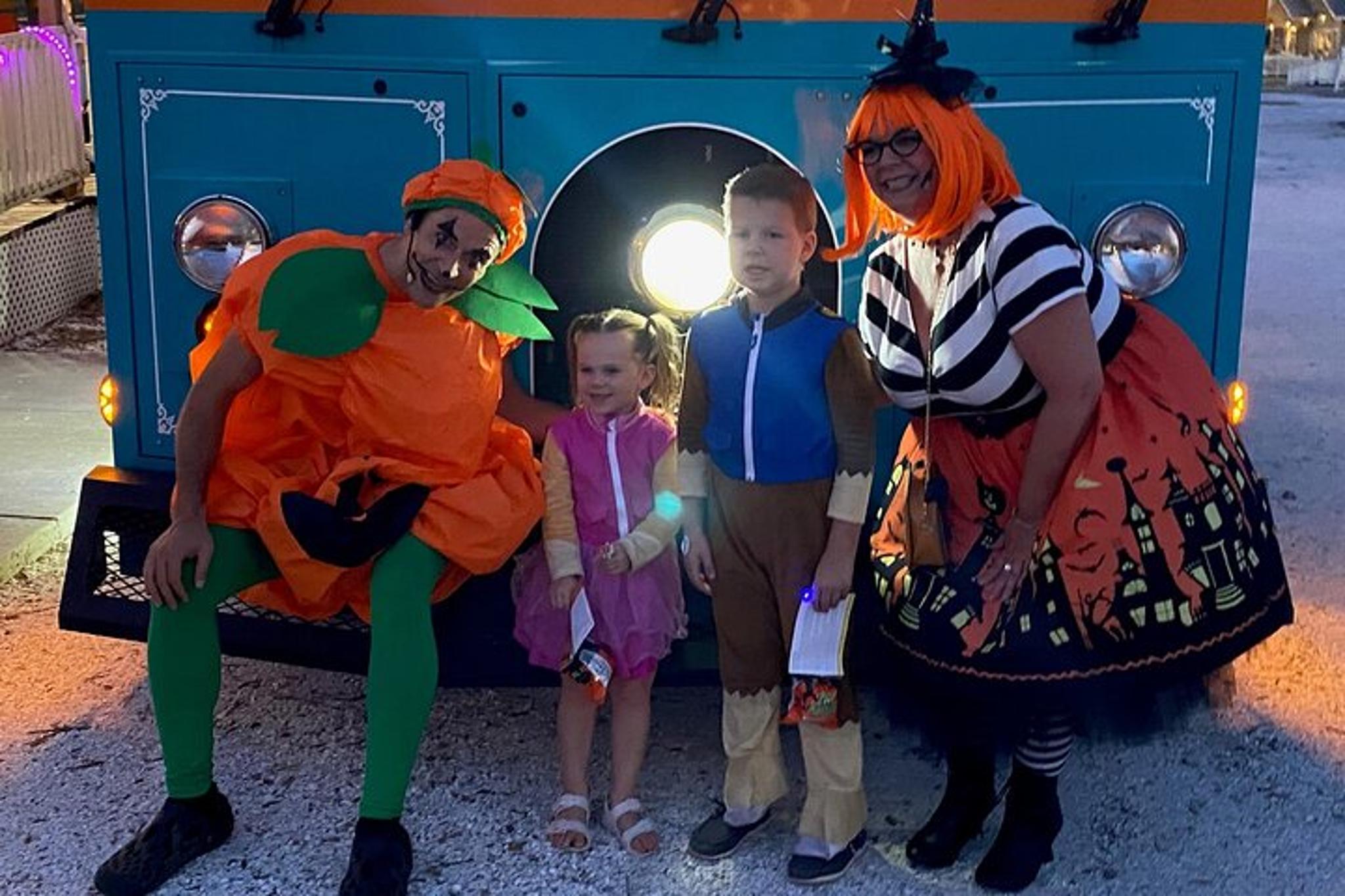 Sarasota Halloween Trolley Tour - Image 3