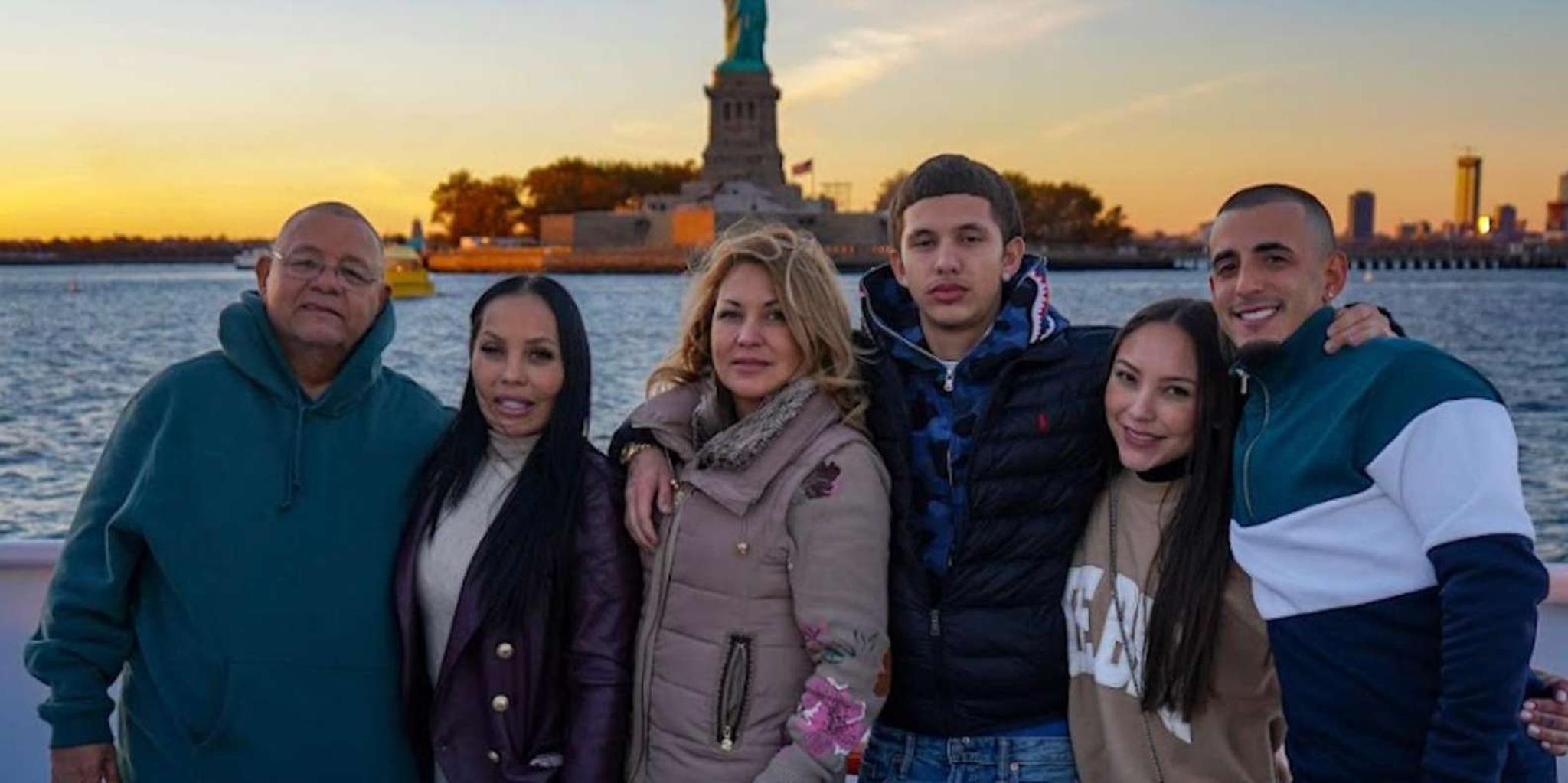 New York City Evening Cruise with Skyline Views - Image 5