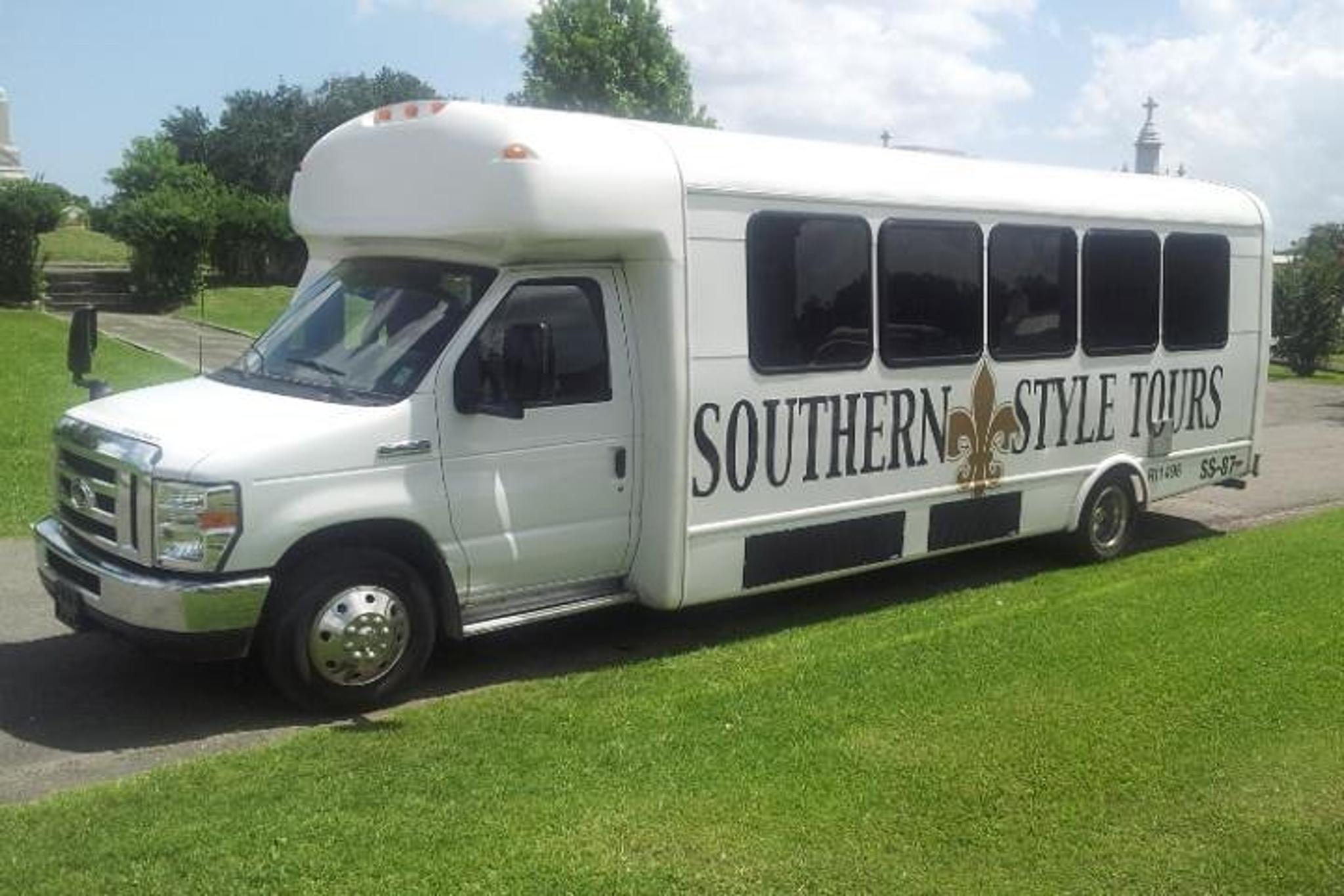 New Orleans City and Oak Alley Plantation Tour - Image 3
