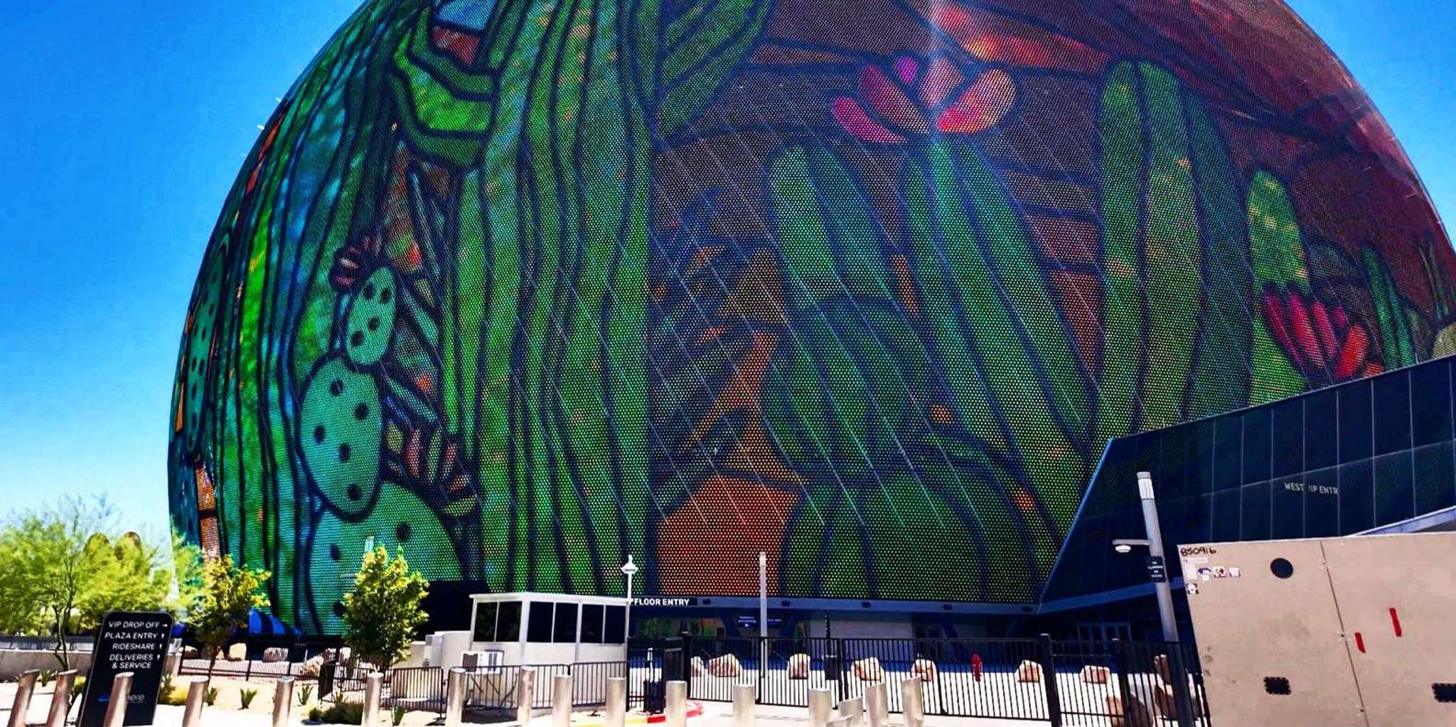 Las Vegas Strip Sightseeing Tour with Photo Stops - Image 1