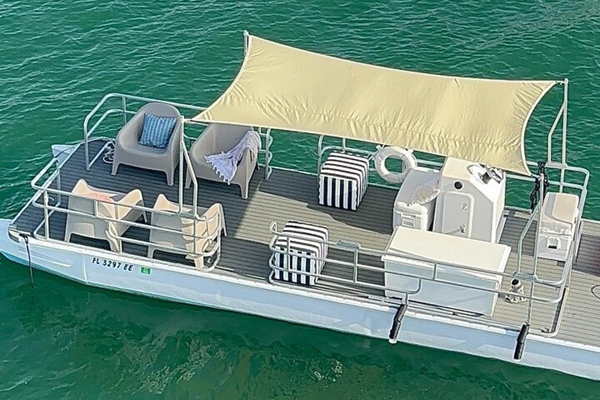 Miami Night Skyline Private Boat Tour 2 hr - Image 4