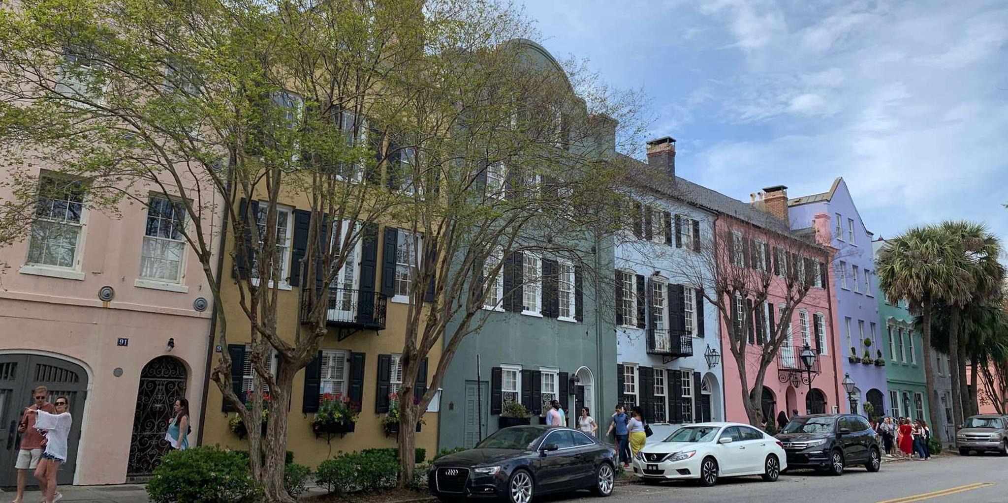 Charleston Walking Tour with Storytelling