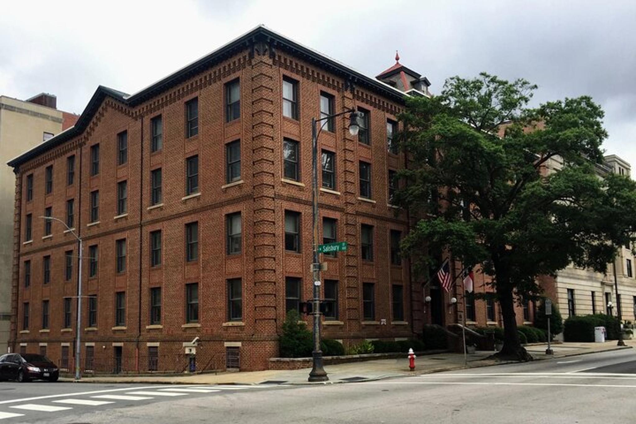 Raleigh Scavenger Hunt Walking Tour - Image 4