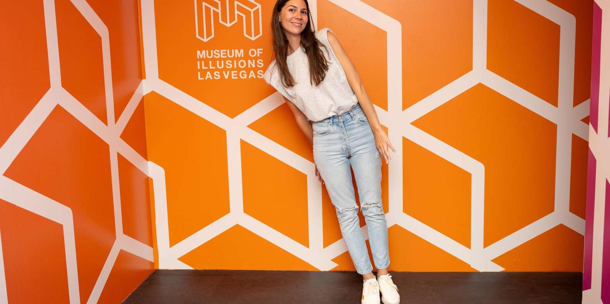 Las Vegas Museum of Illusions Entry Ticket - Image 5