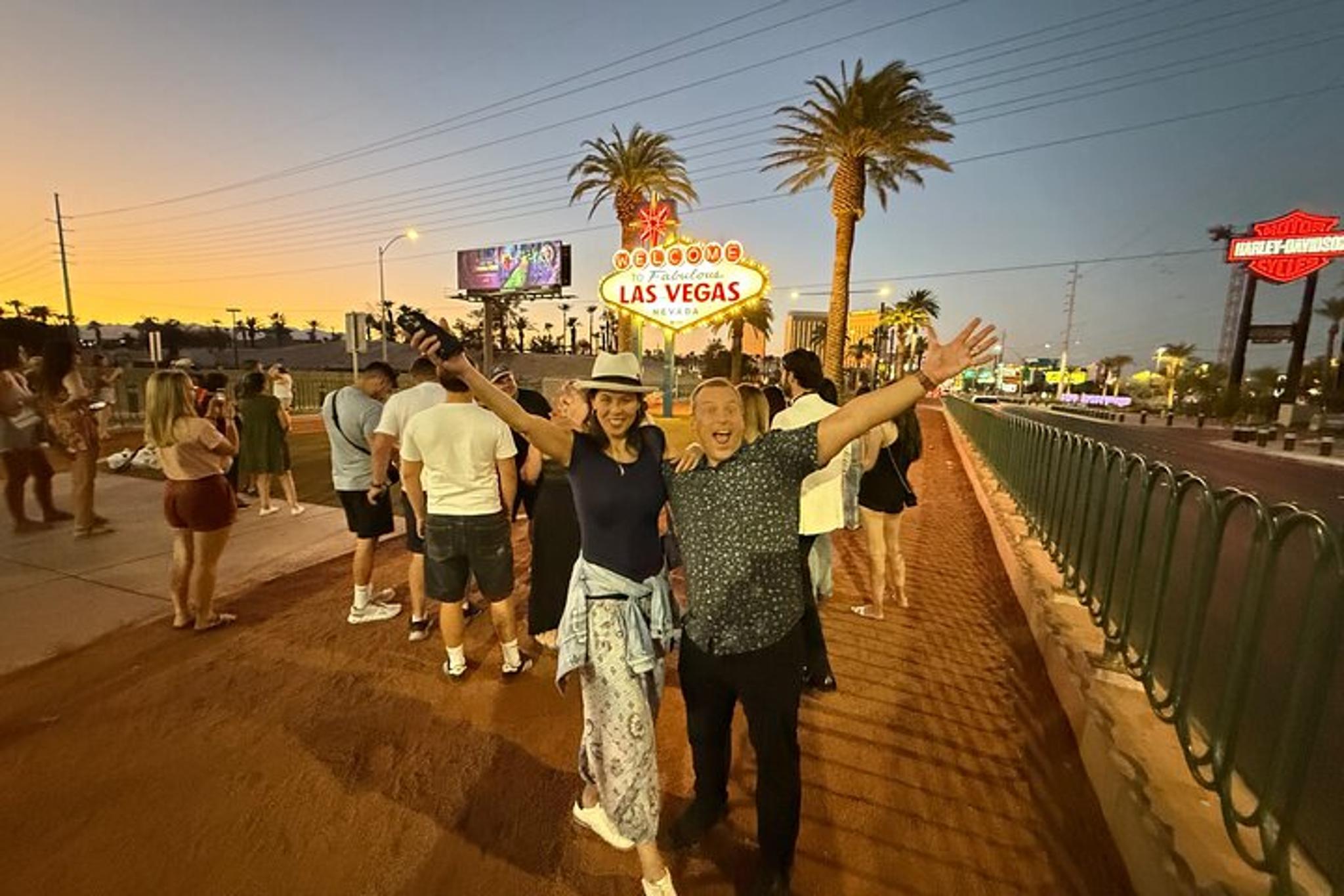 Las Vegas Sightseeing Tour - Image 5