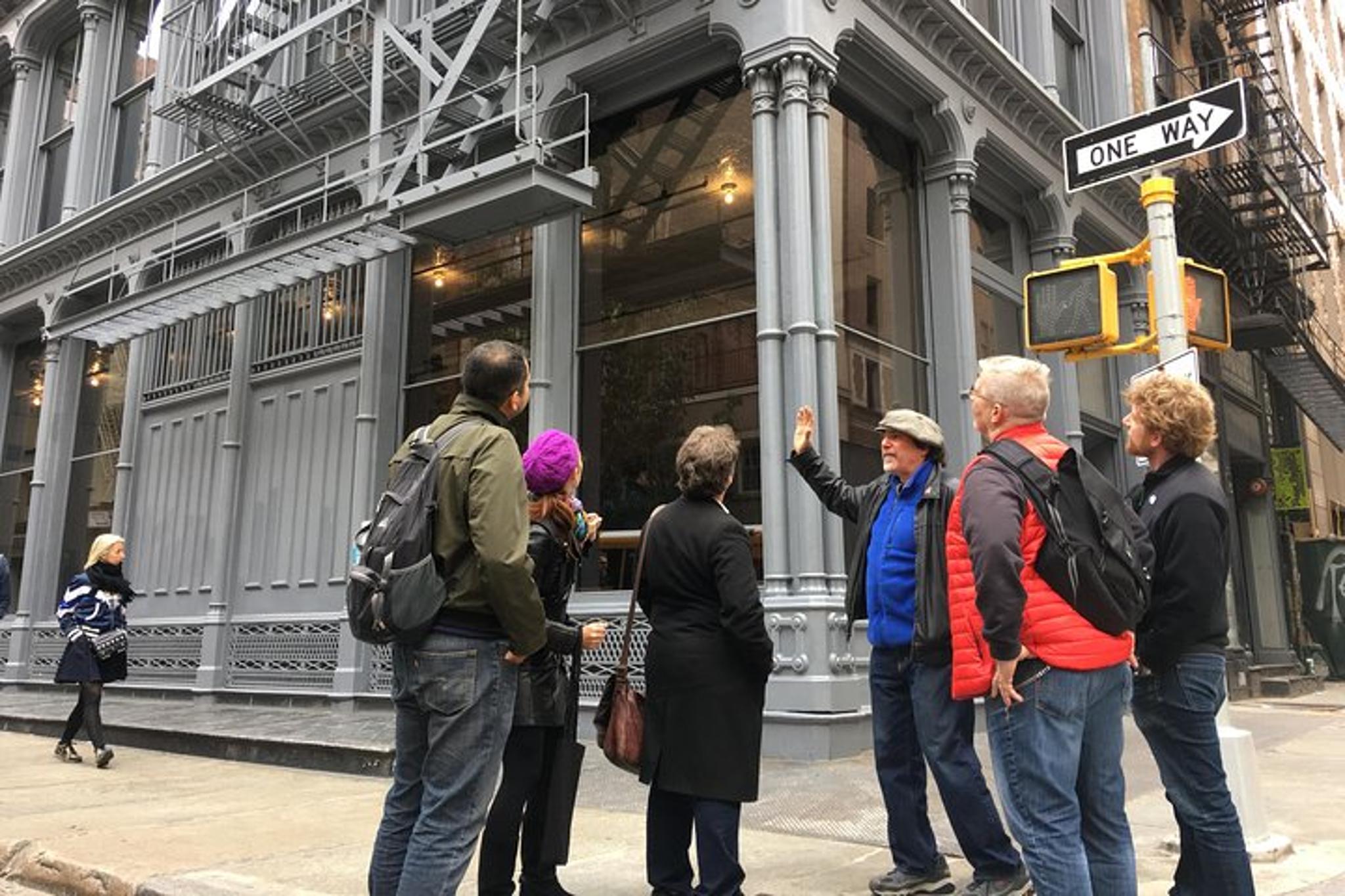 New York City Architecture Tour by Foot and Subway