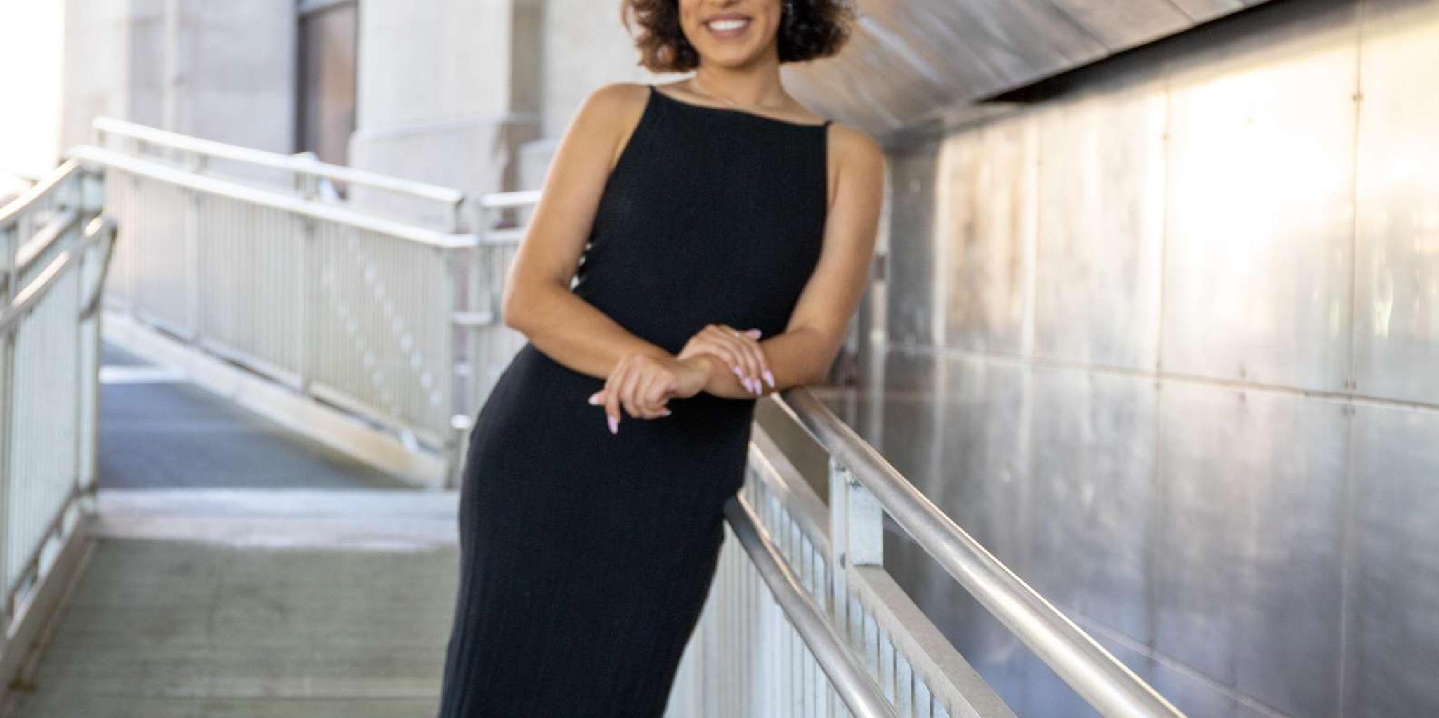 Chicago Photo Shoot at Iconic Landmarks 1 hr - Image 2