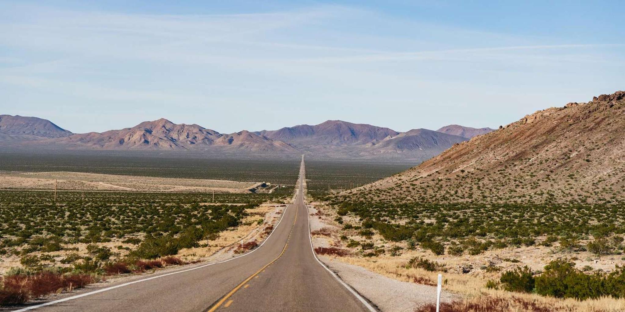 Las Vegas Death Valley Guided Day Tour - Image 5