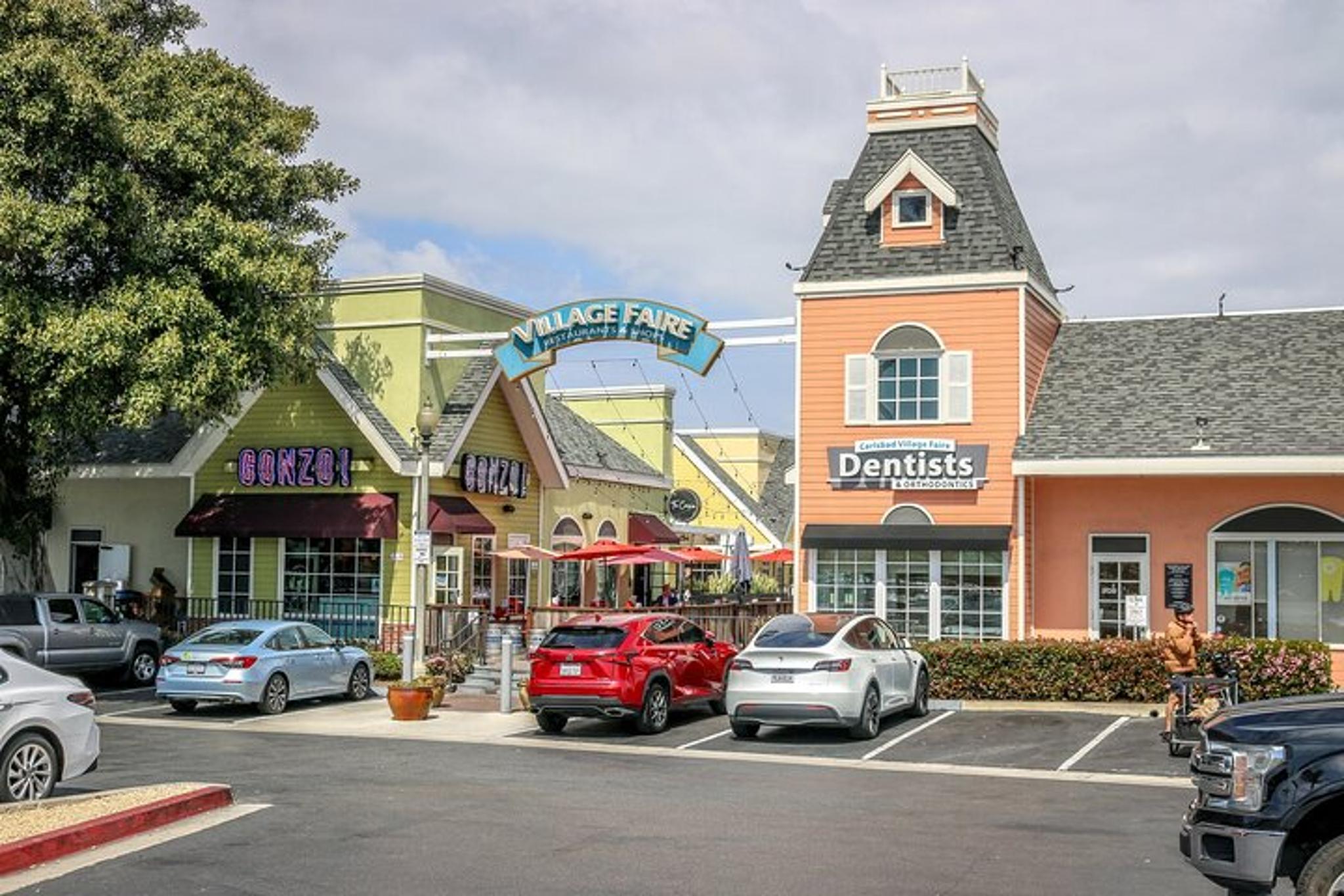 Carlsbad Seaside Village Private Tour from Los Angeles - Image 5