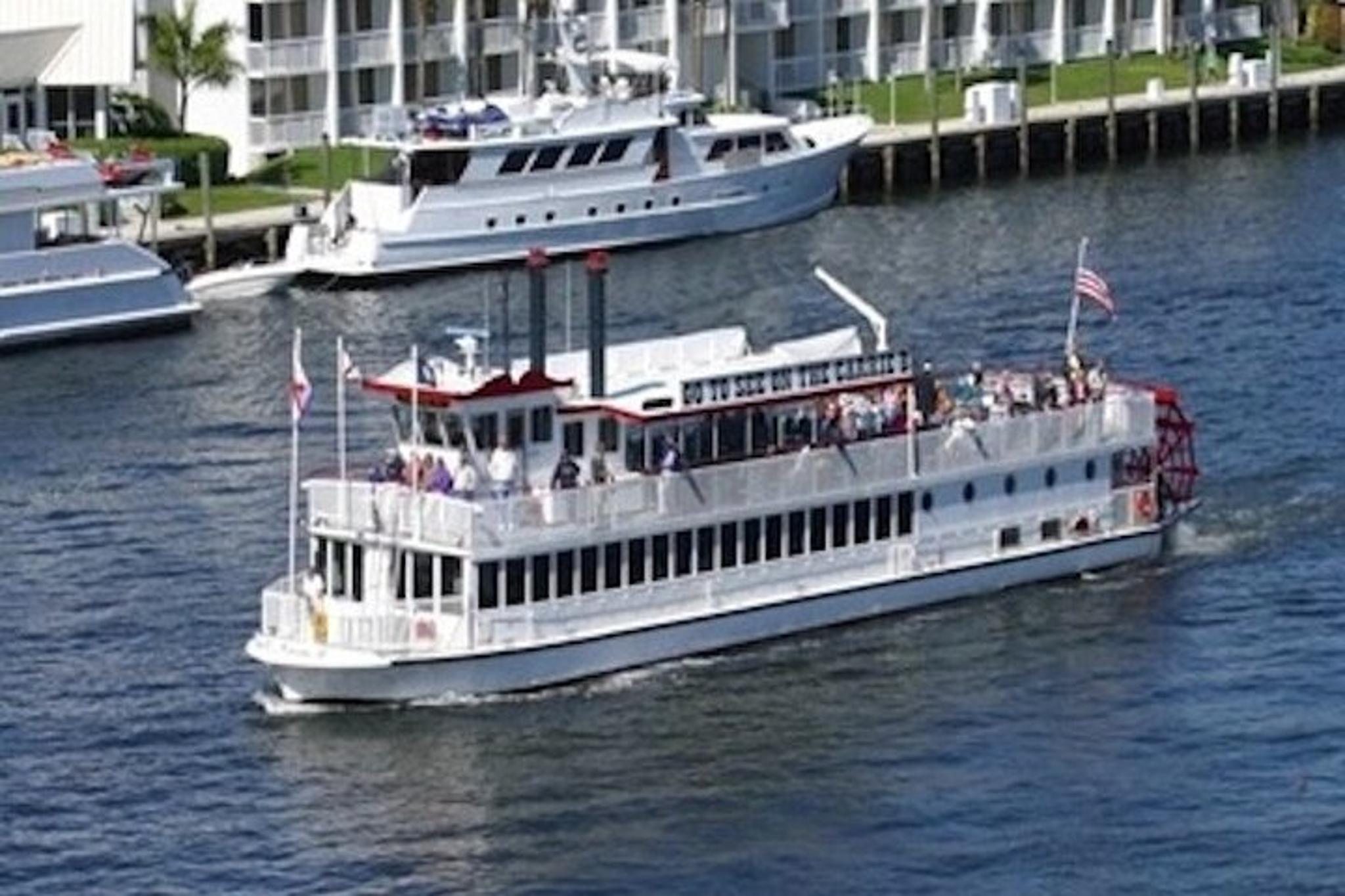 Fort Lauderdale Small Group Tour with Boat Cruise - Image 5