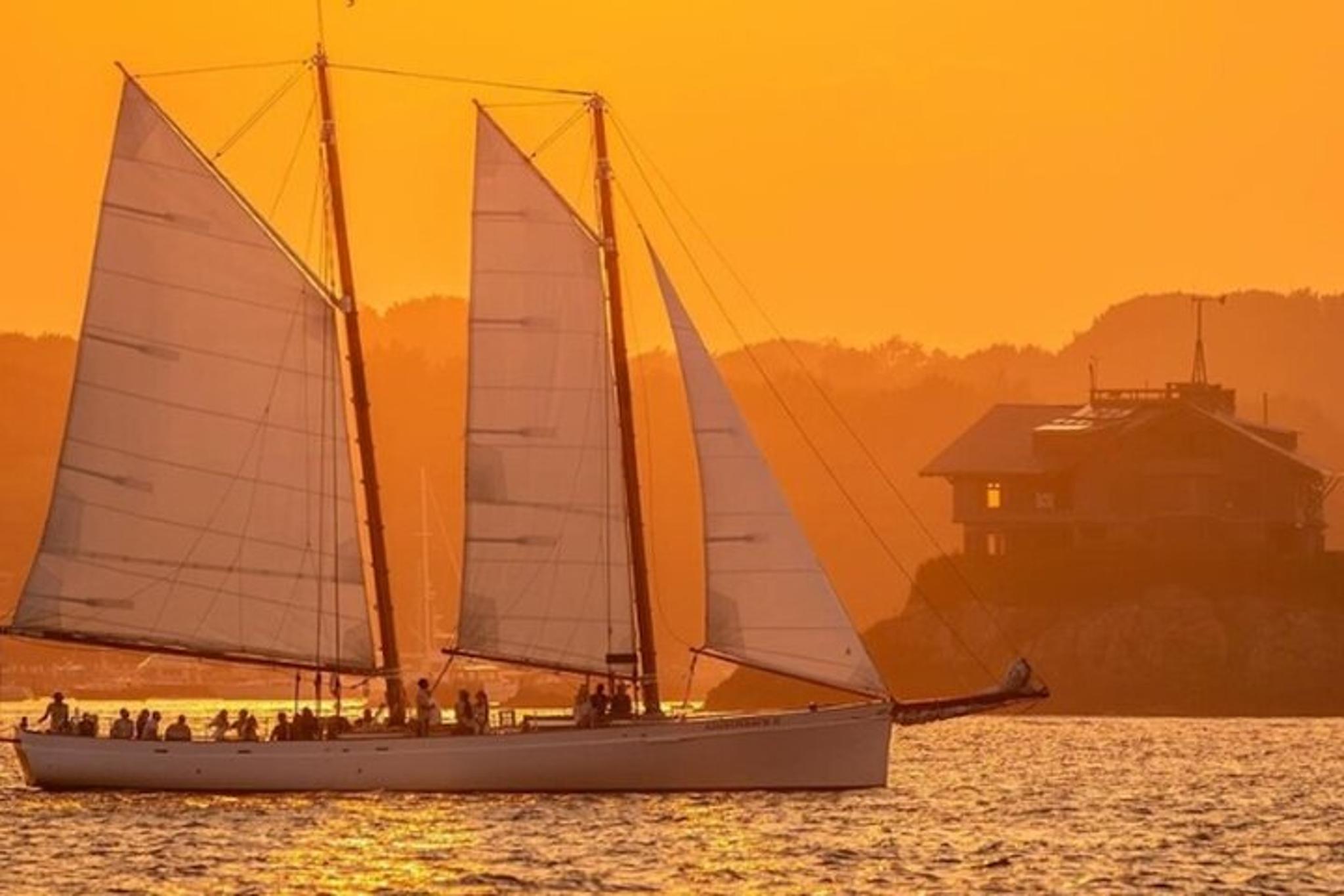 Newport Sunset Sail on Classic Sailboat - Image 6