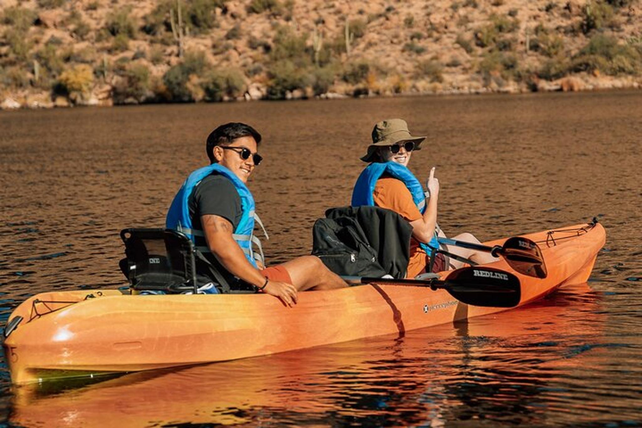 Canyon Lake Paddle Boarding and Kayaking Tour - Image 6