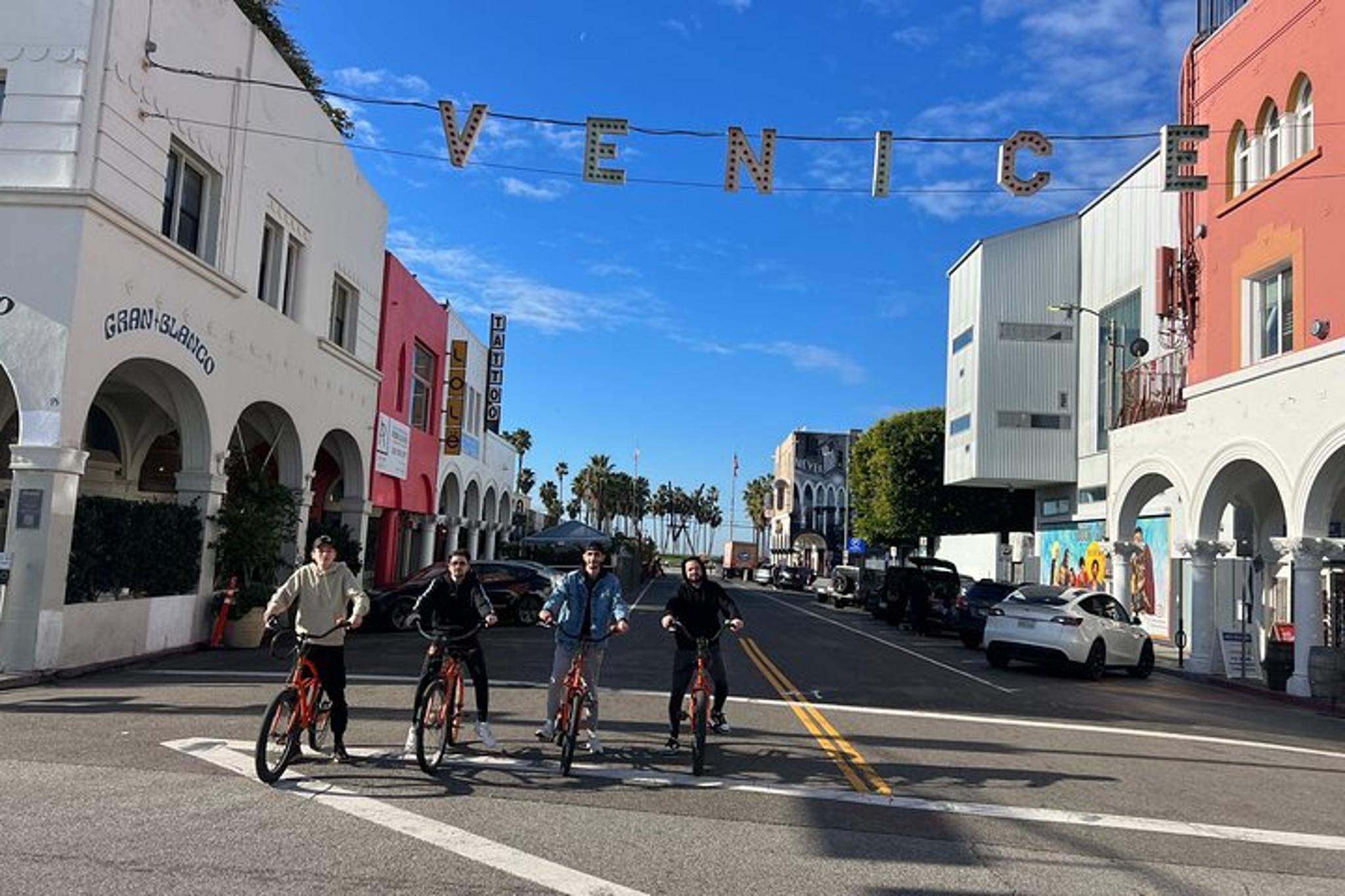 Venice and Santa Monica Bicycle Tour - Image 2