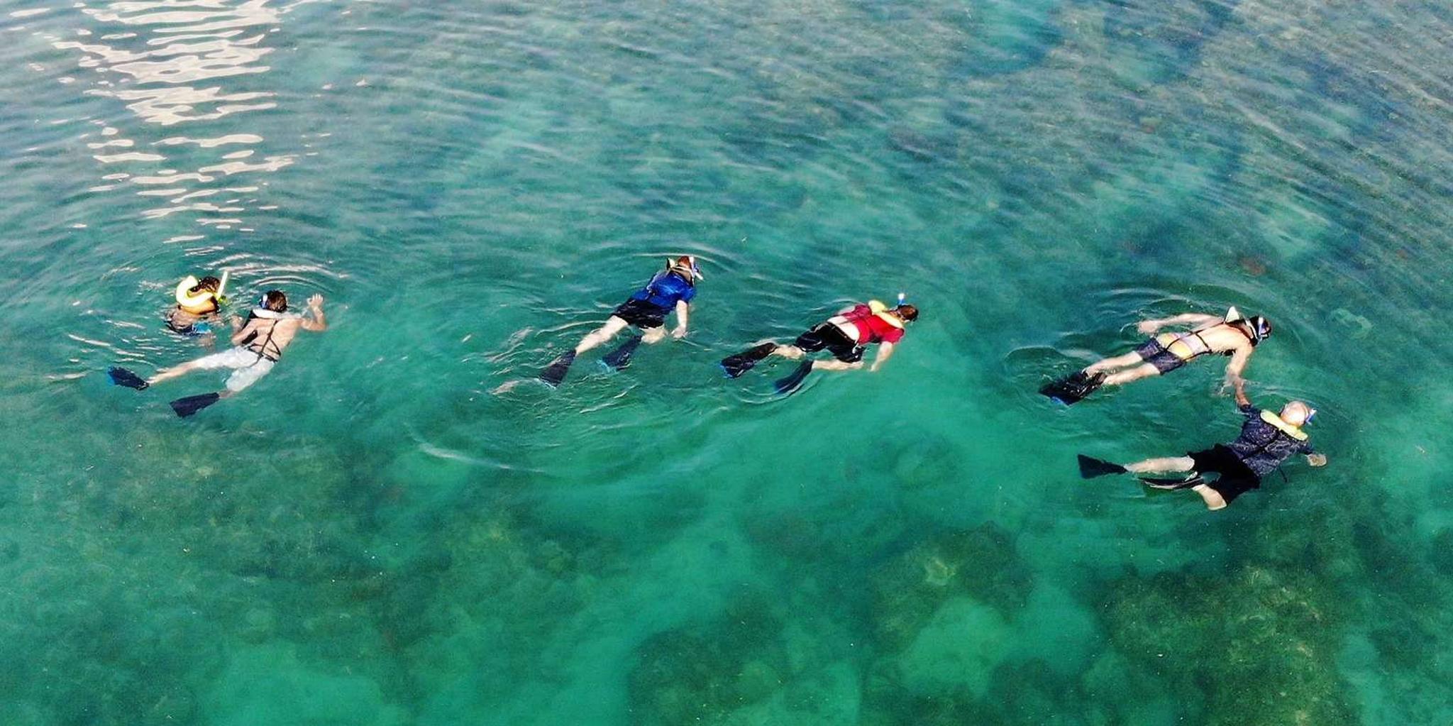 Key West Reef Snorkel Tour with Breakfast & Mimosas - Image 6