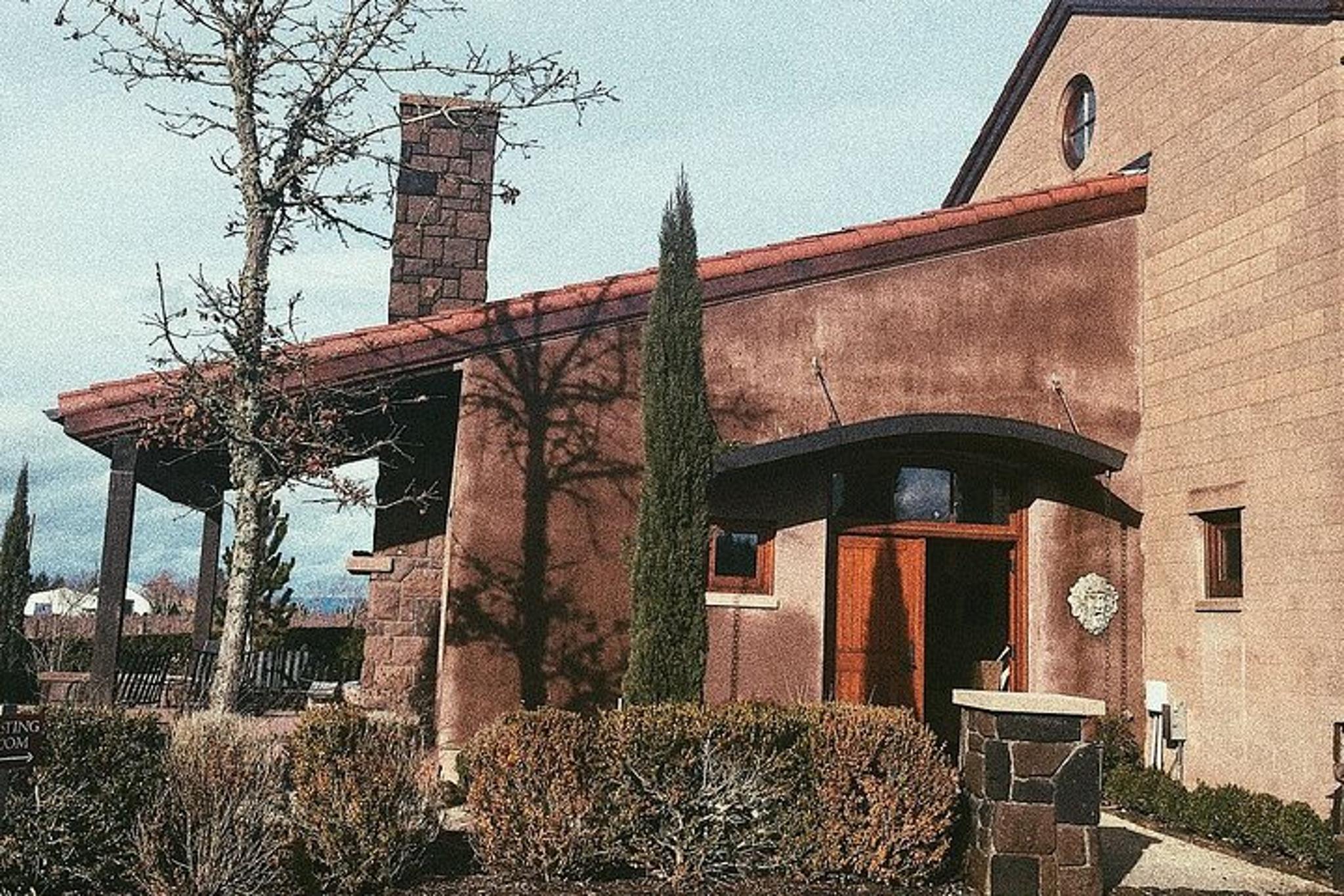 Oregon Wine Tour for 1-5 People - Image 3