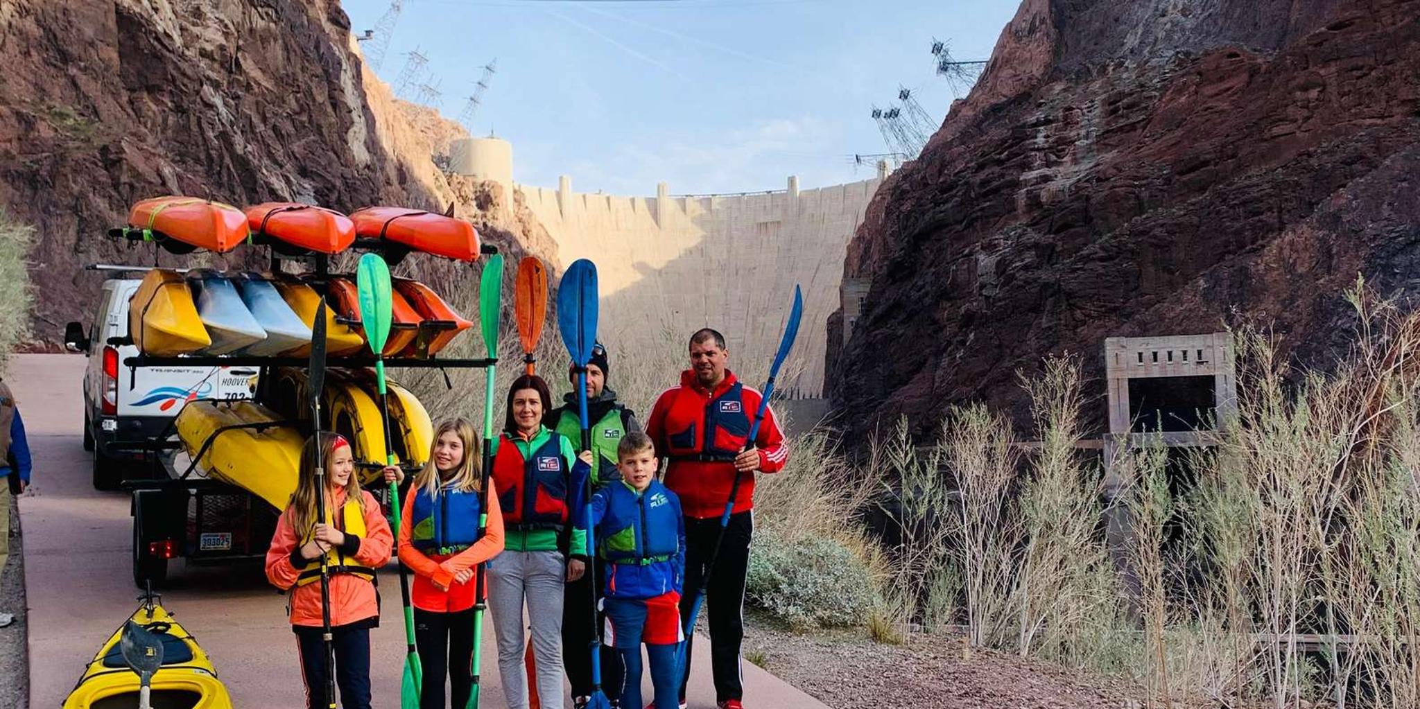 Las Vegas Hoover Dam Kayak Tour and Hike - Image 4