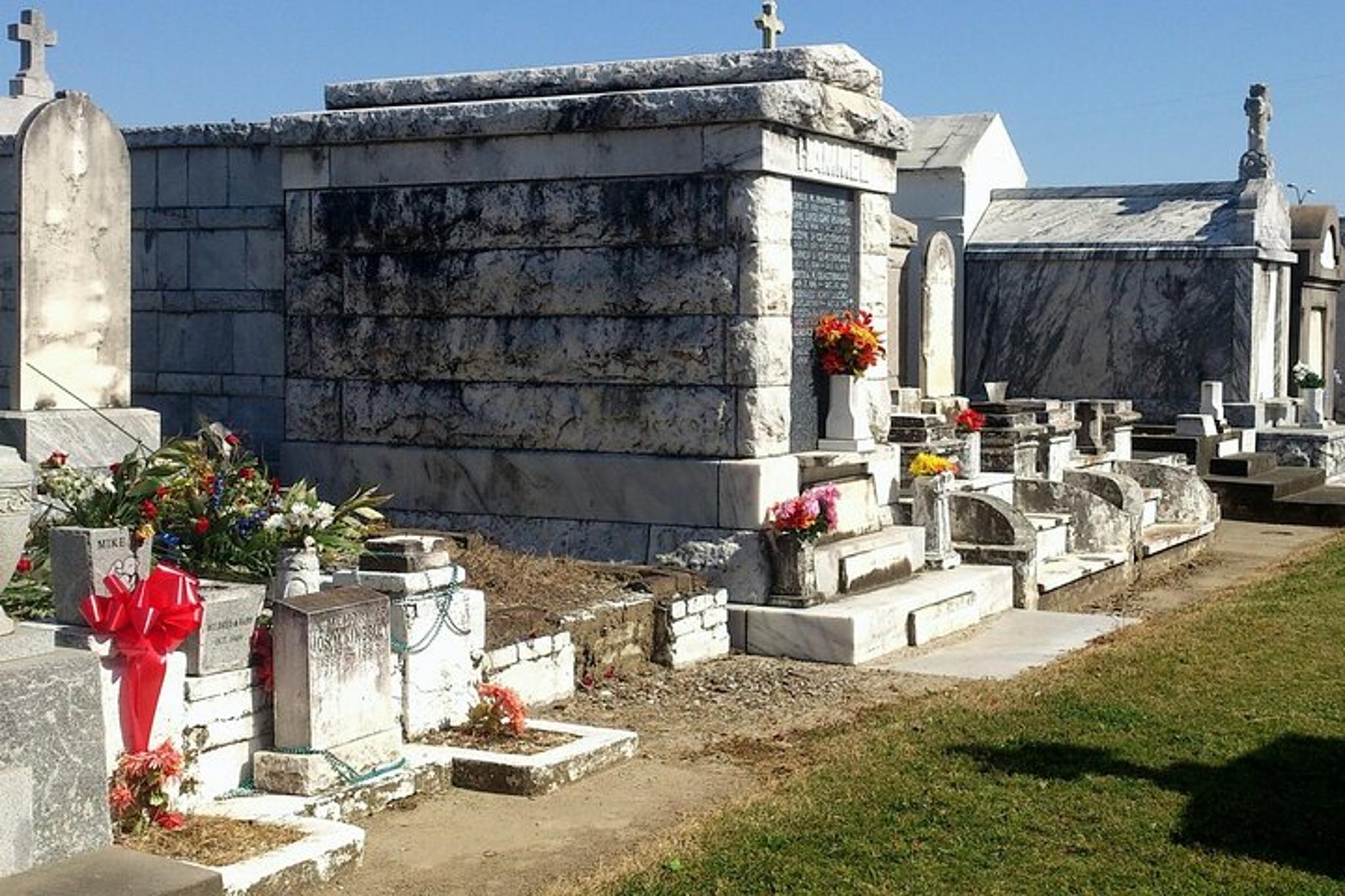 New Orleans Cemetery Tour