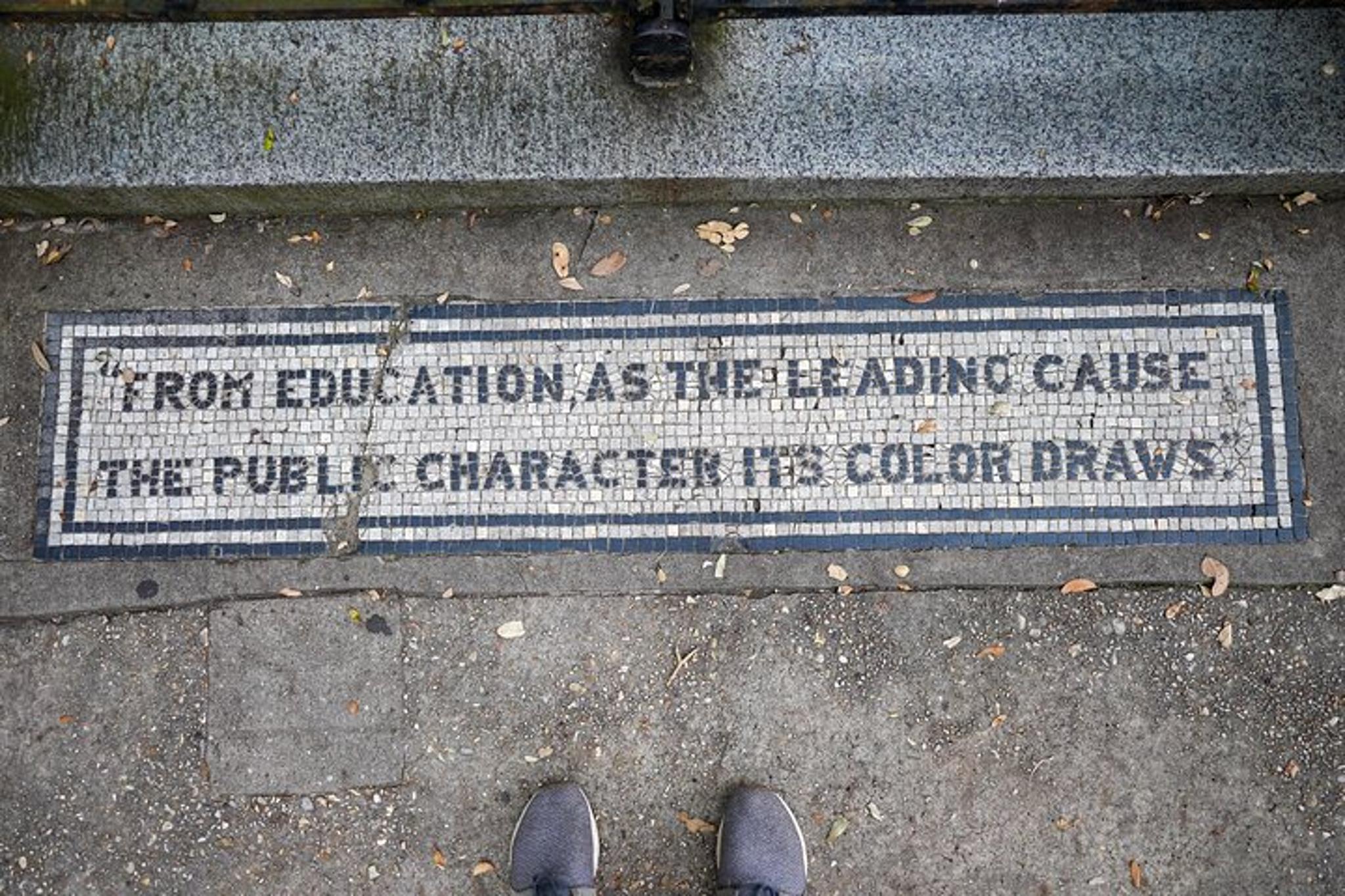 New Orleans Garden District Tour - Image 3