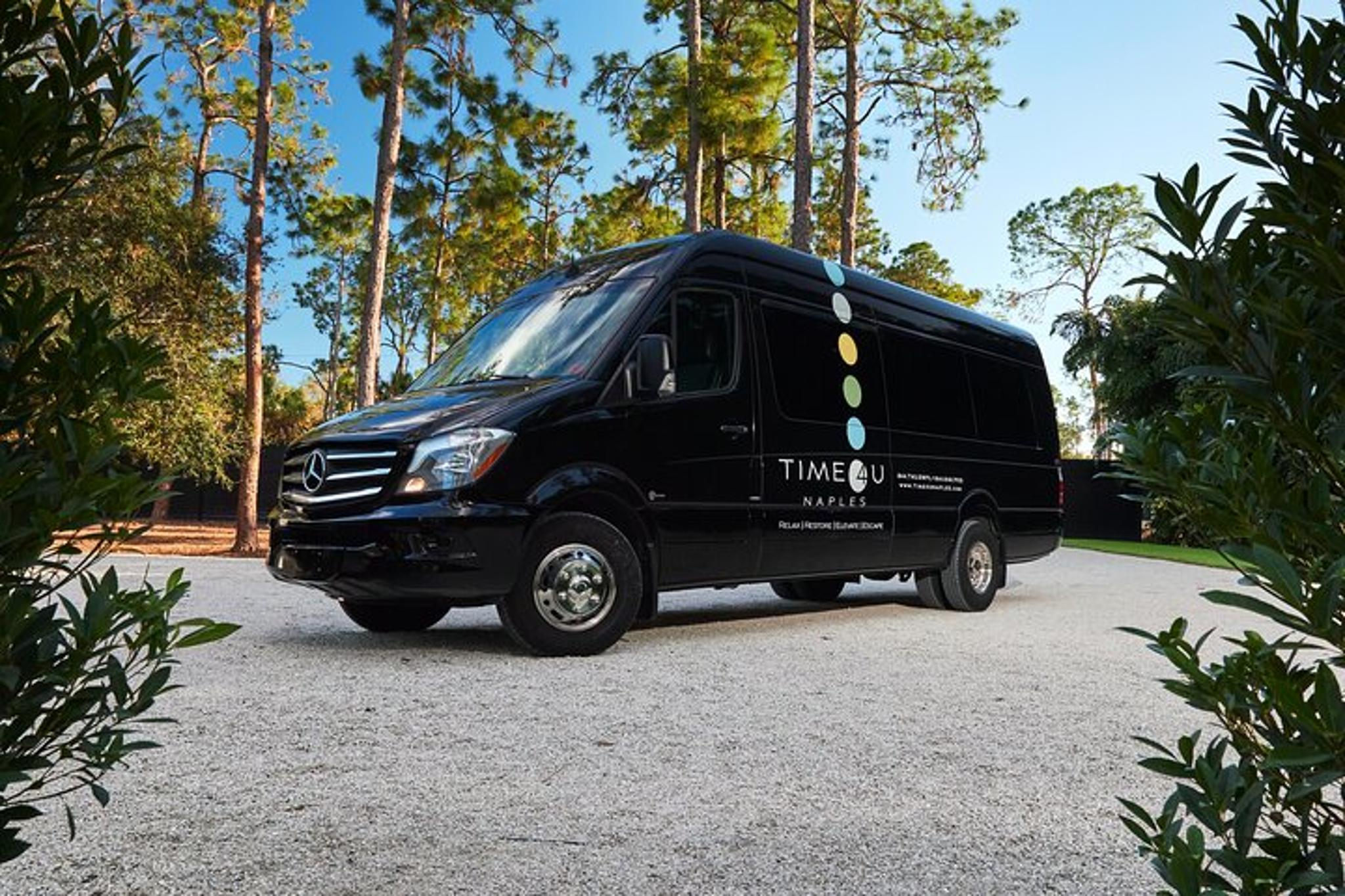 Naples Party Bus Excursion - Image 6