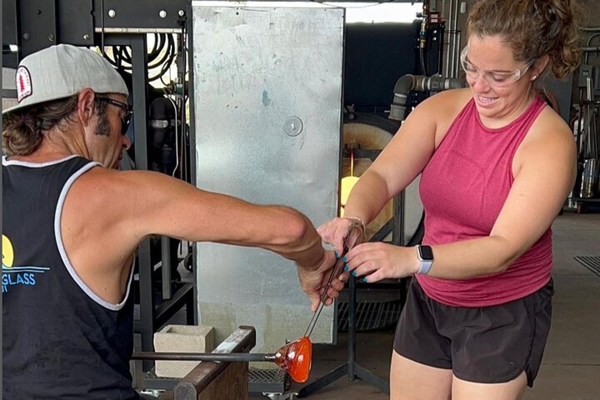 Ka'anapali Glassblowing Lesson - Image 6