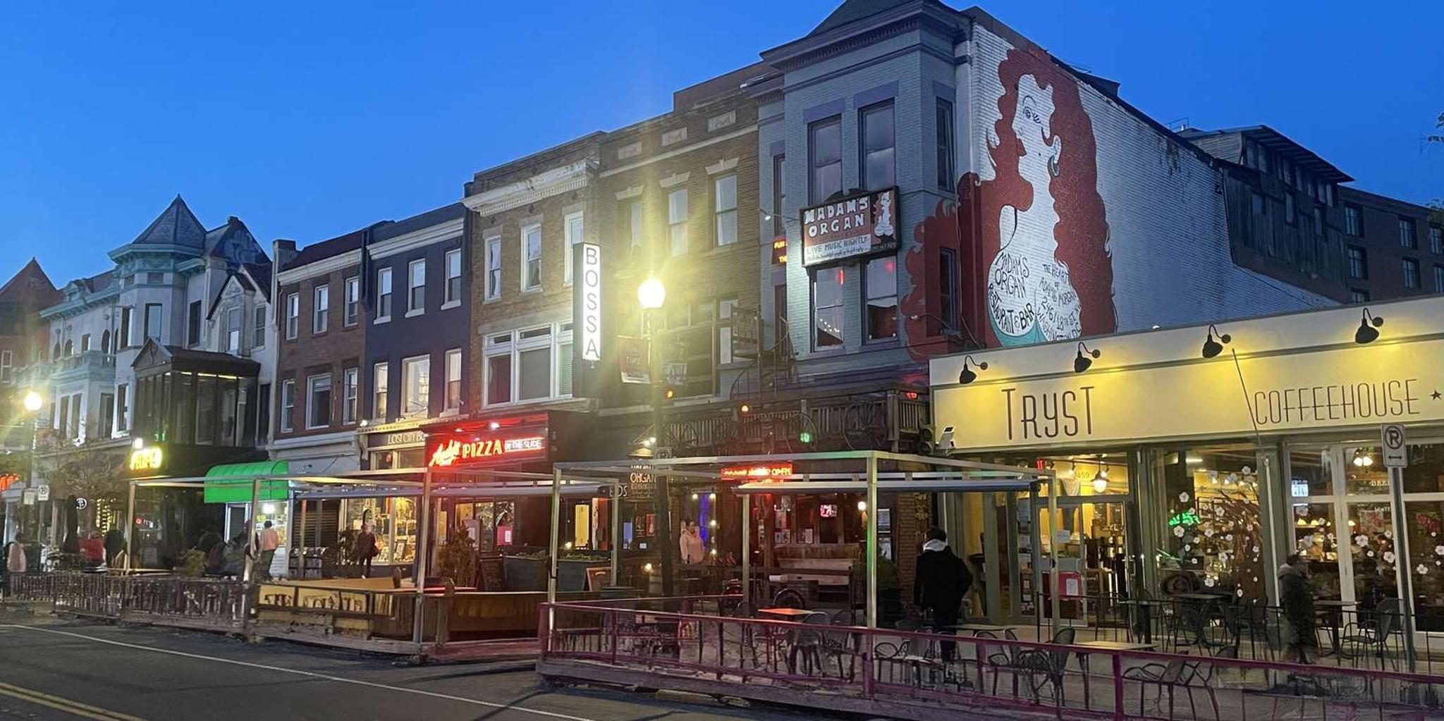 Washington DC Food Tour in Local Neighborhoods