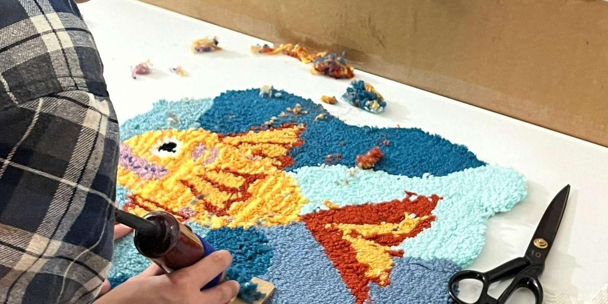 Philadelphia Rug Tufting Workshop - Image 1