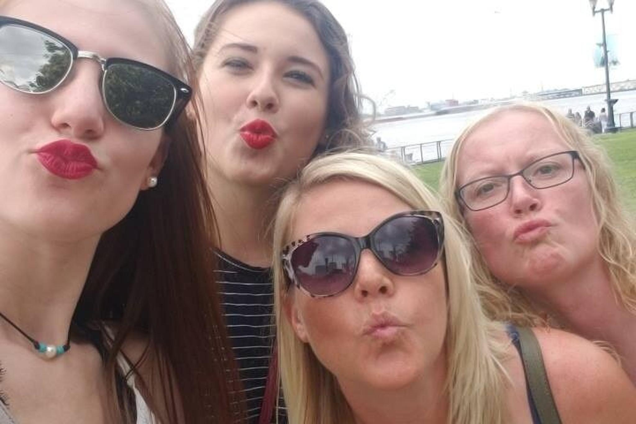 Santa Clarita Scavenger Hunt - Image 5