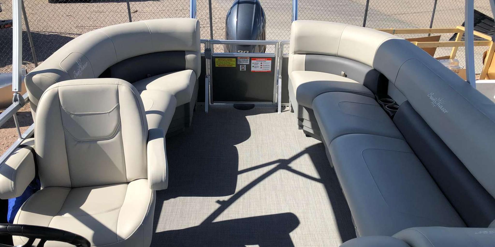 Lake Havasu Pontoon Boat Rental - Image 5