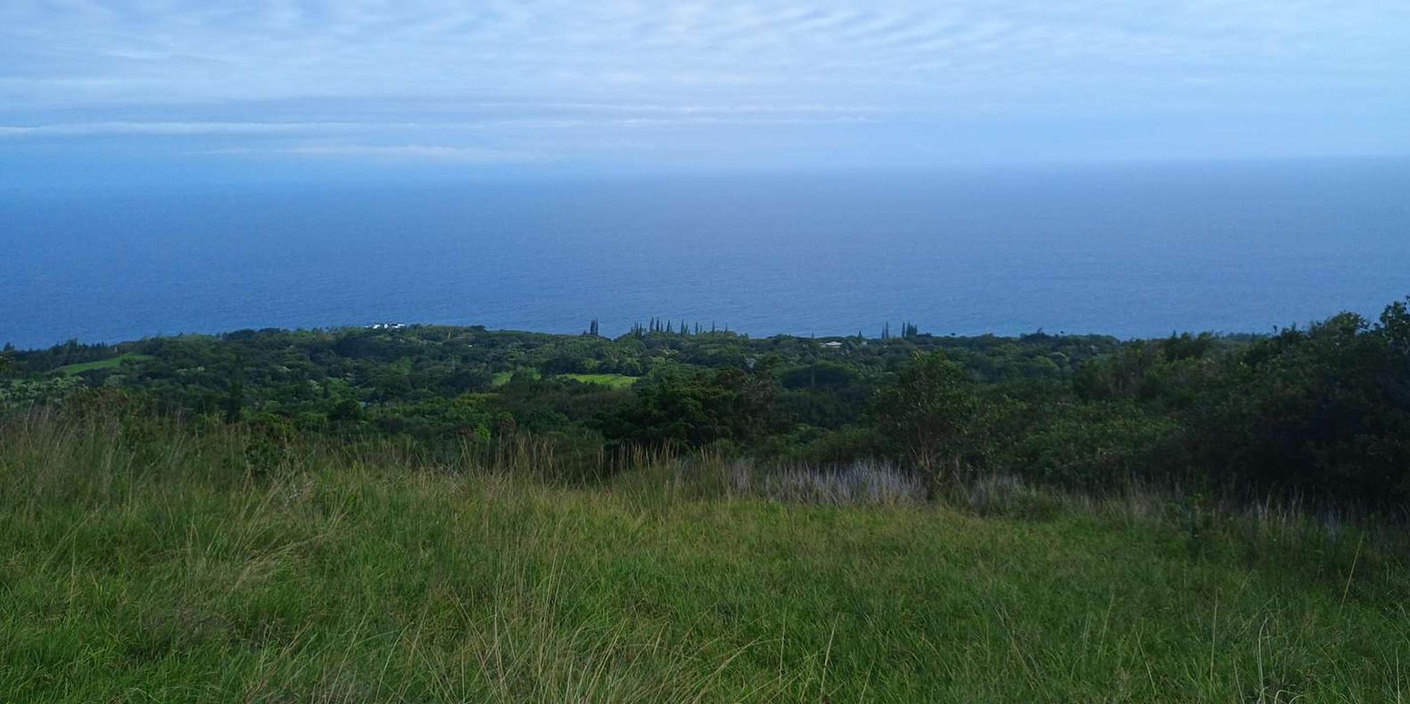 Maui East Side Hiking Tour - Image 2