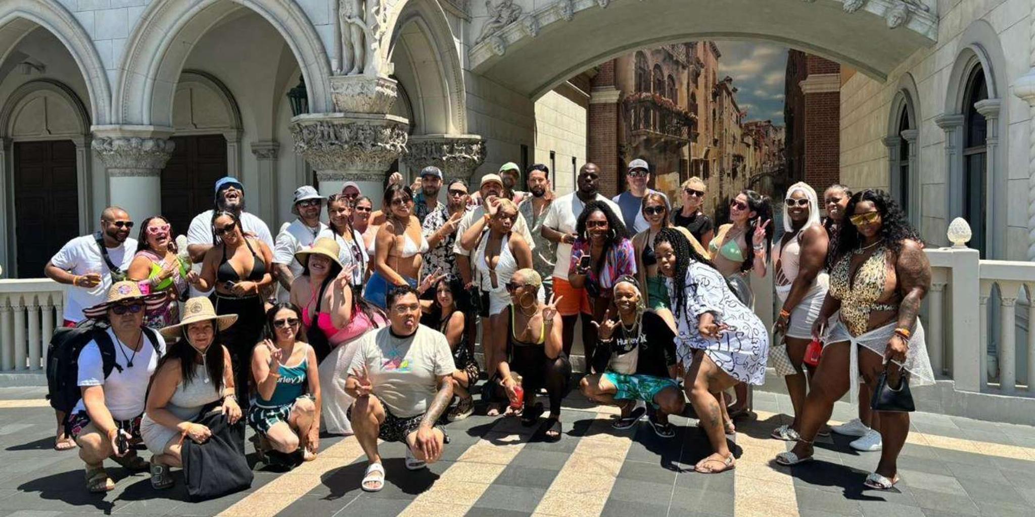 Las Vegas Pool Party Tour