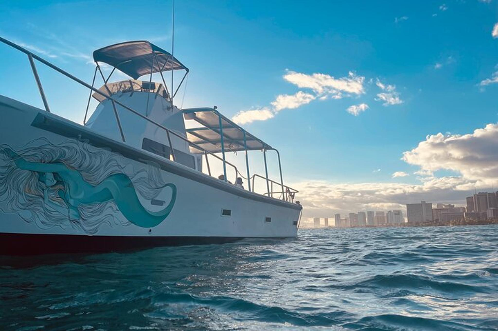 Waikiki Turtle Canyon Snorkel Adventure - Image 2