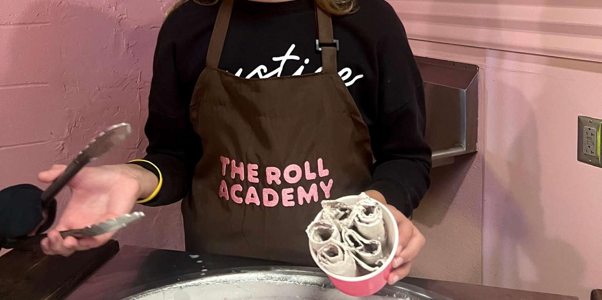 Nashville Rolled Ice Cream Crafting Class - Image 3