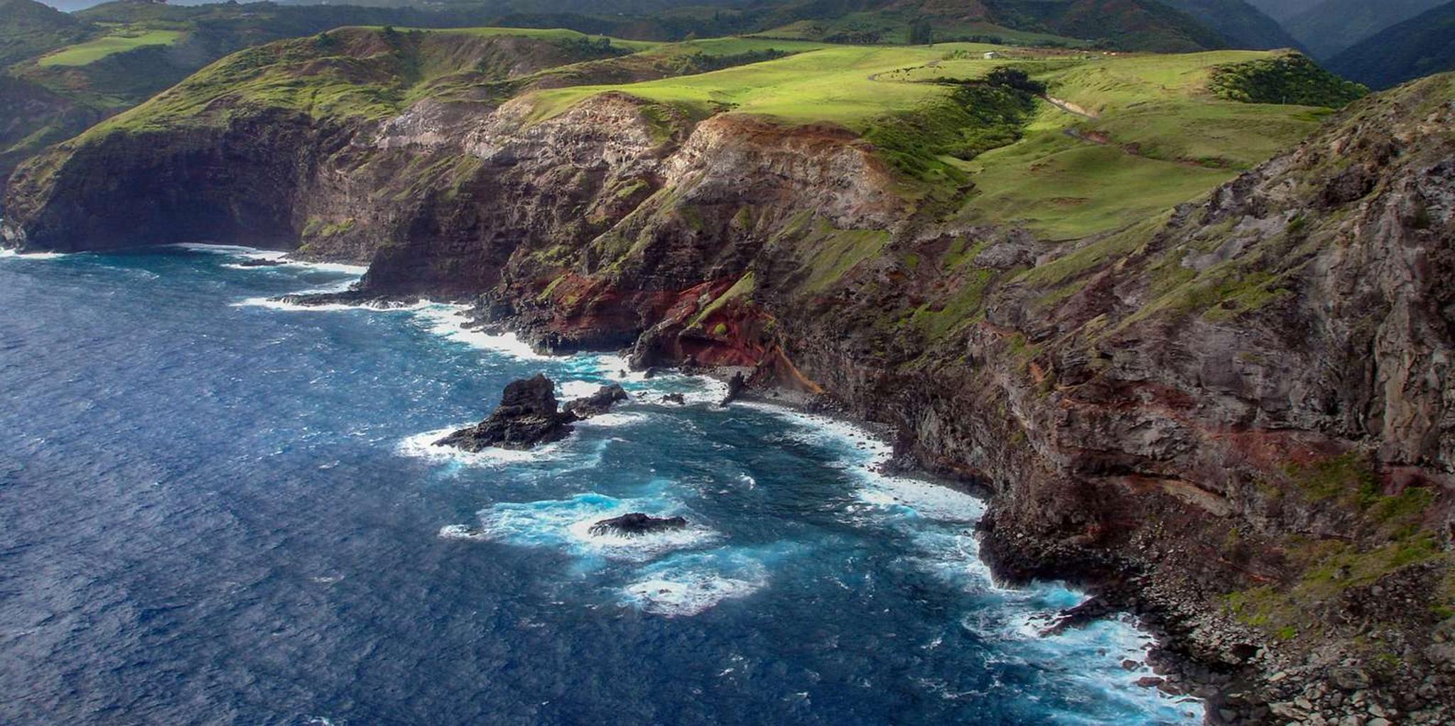 Maui Waterfalls Helicopter Tour