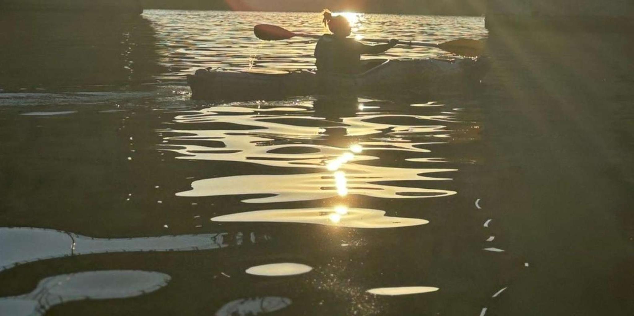 Washington DC Kayak Tour at Sunset 1.5 hr - Image 2