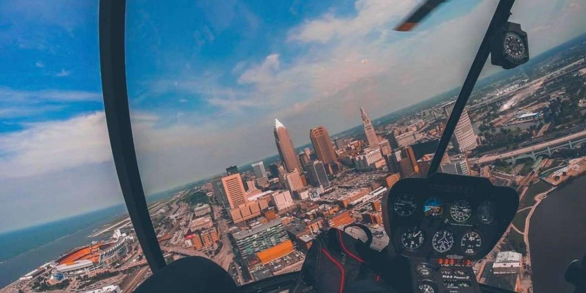 Cleveland Helicopter Tour - Image 3