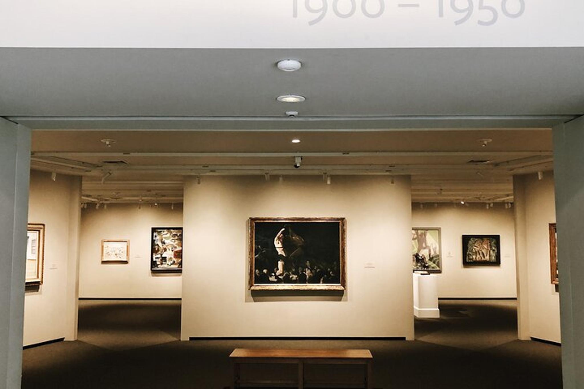 Washington DC National Archives and Portrait Gallery Tour - Image 6