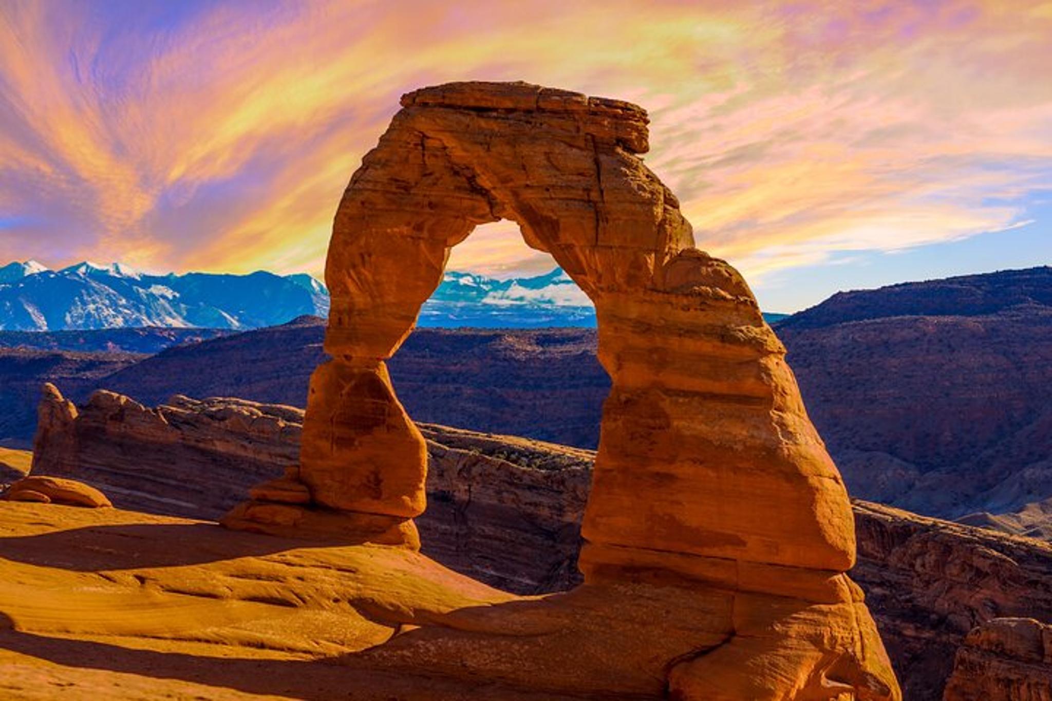 Moab Arches & Canyonlands Tour - Image 2
