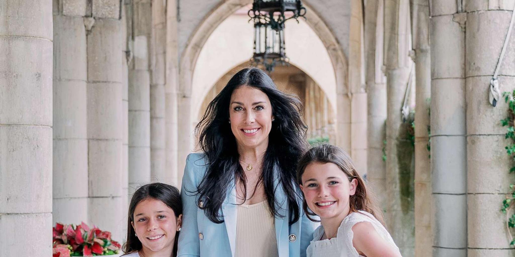 Palm Beach Walking Tour and Photoshoot on Worth Avenue