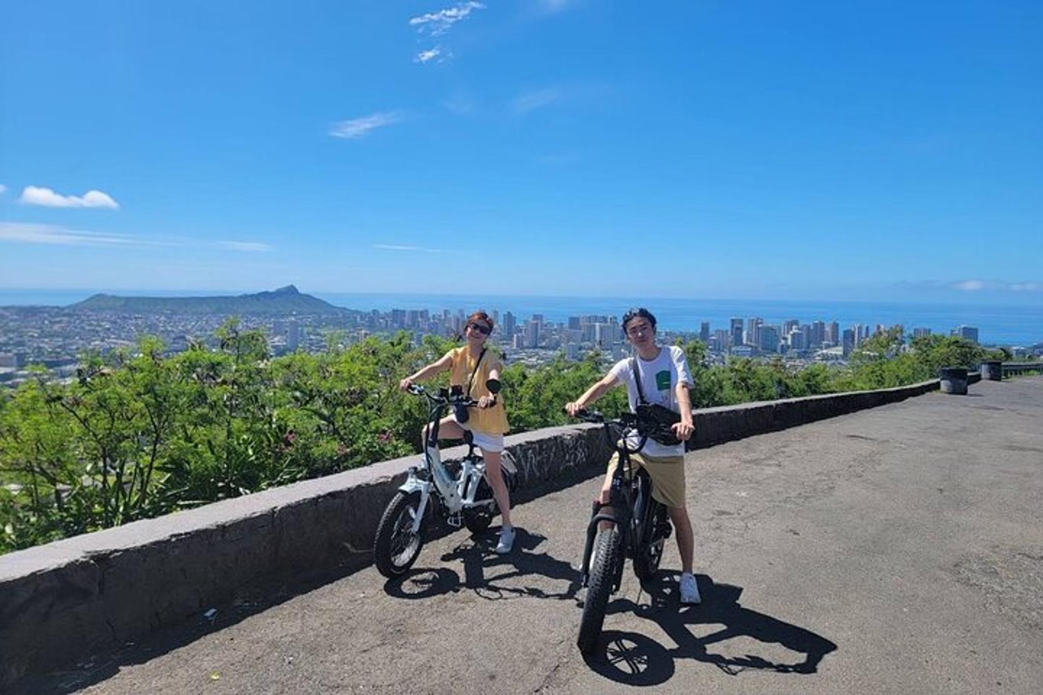 Waikiki Electric Bike Ride to Tantalus Lookout - Image 4