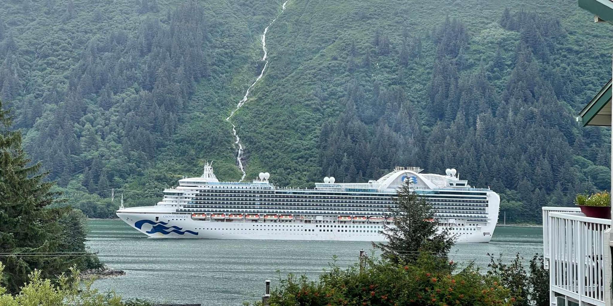 Juneau Scenic Road Trip - Image 3