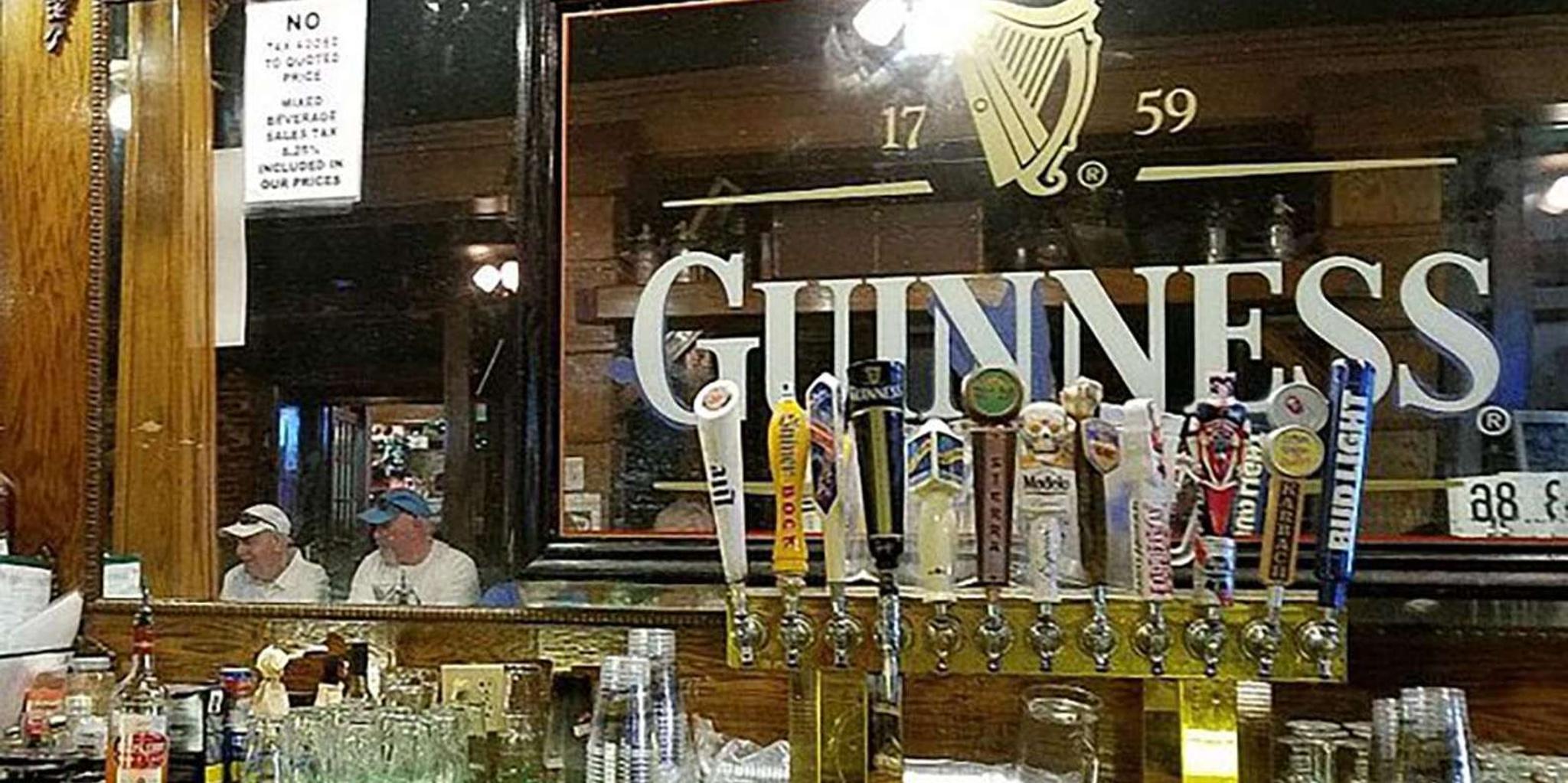 Galveston Pub Crawl Tour in the Strand District - Image 5